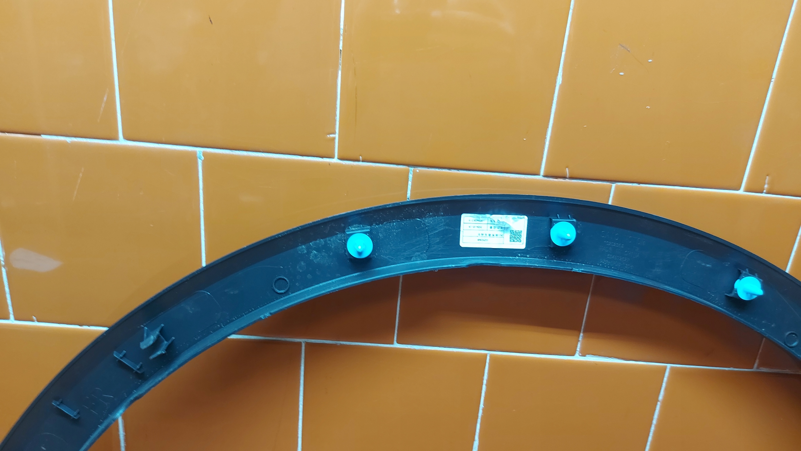 moulding cap of a fender right right front MG MARVEL