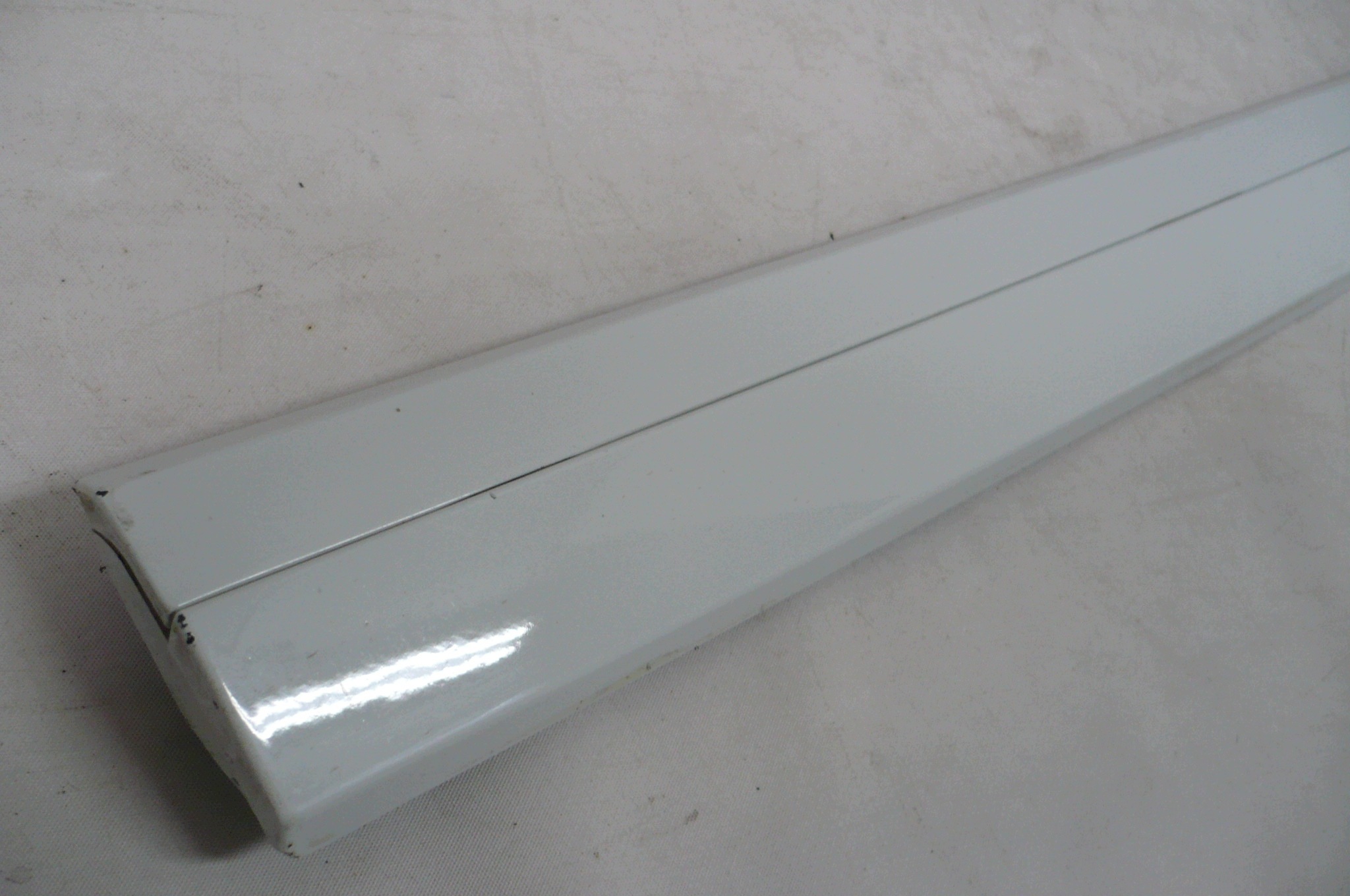 VW PASSAT B8 2015- moulding door left rear part