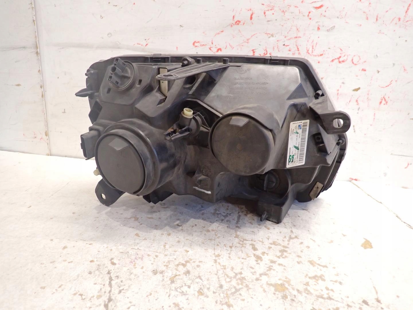 light front front left DACIA DUSTER and LIFT 2014- 260608209