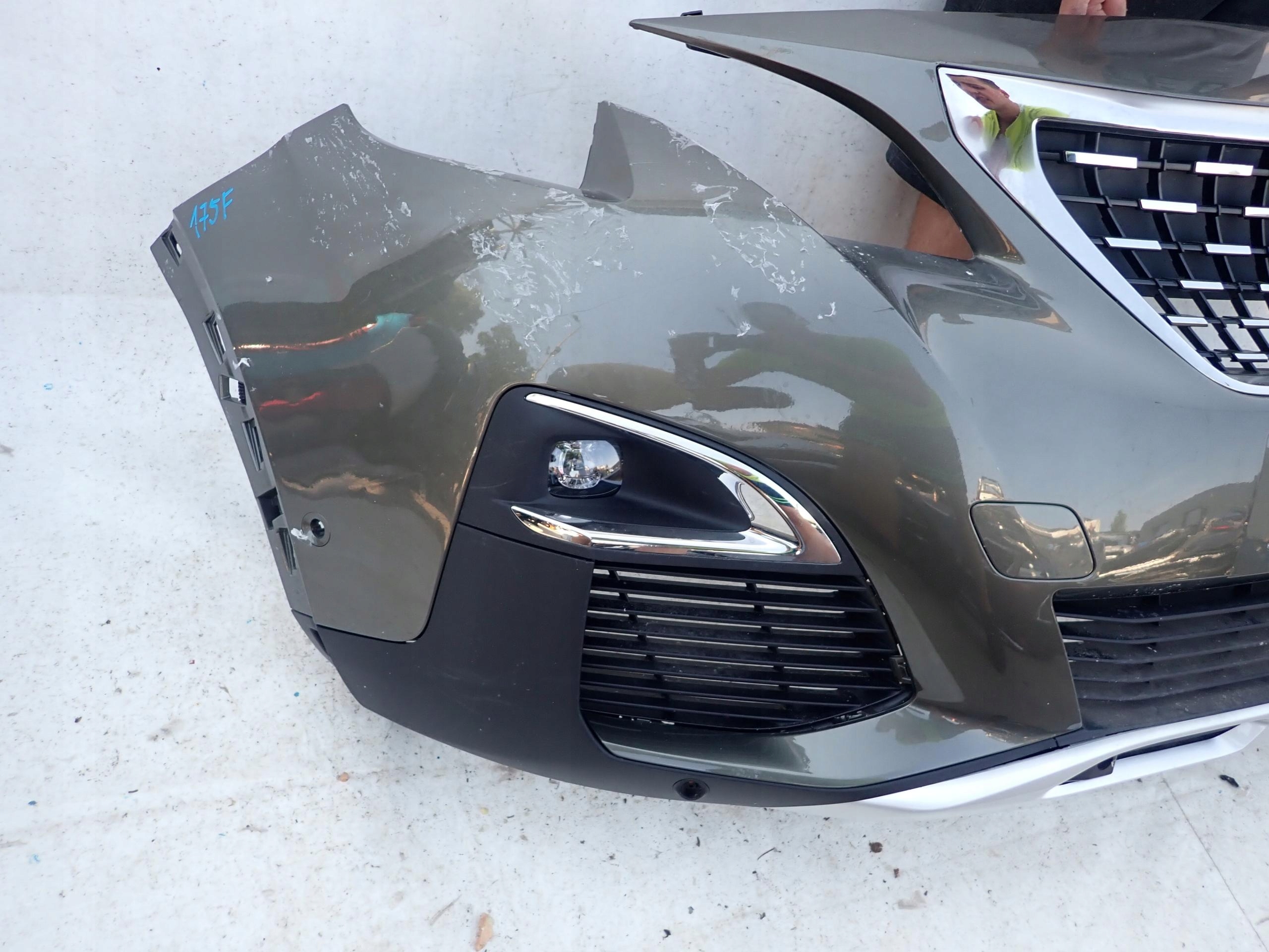 PEUGEOT 3008 II 16- bumper front front 6PDC