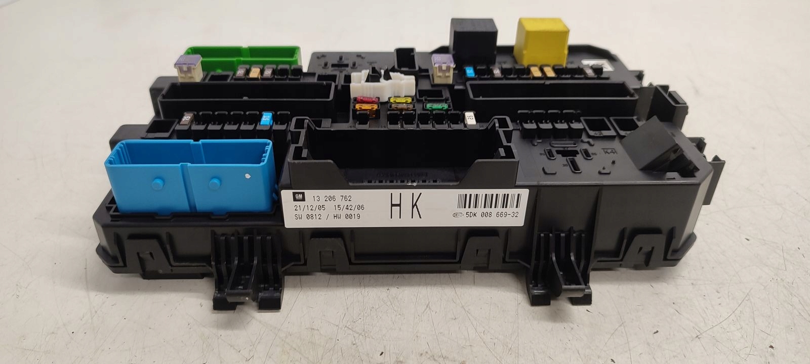 Module fusibles Opel Astra H GTC 1,6 16V