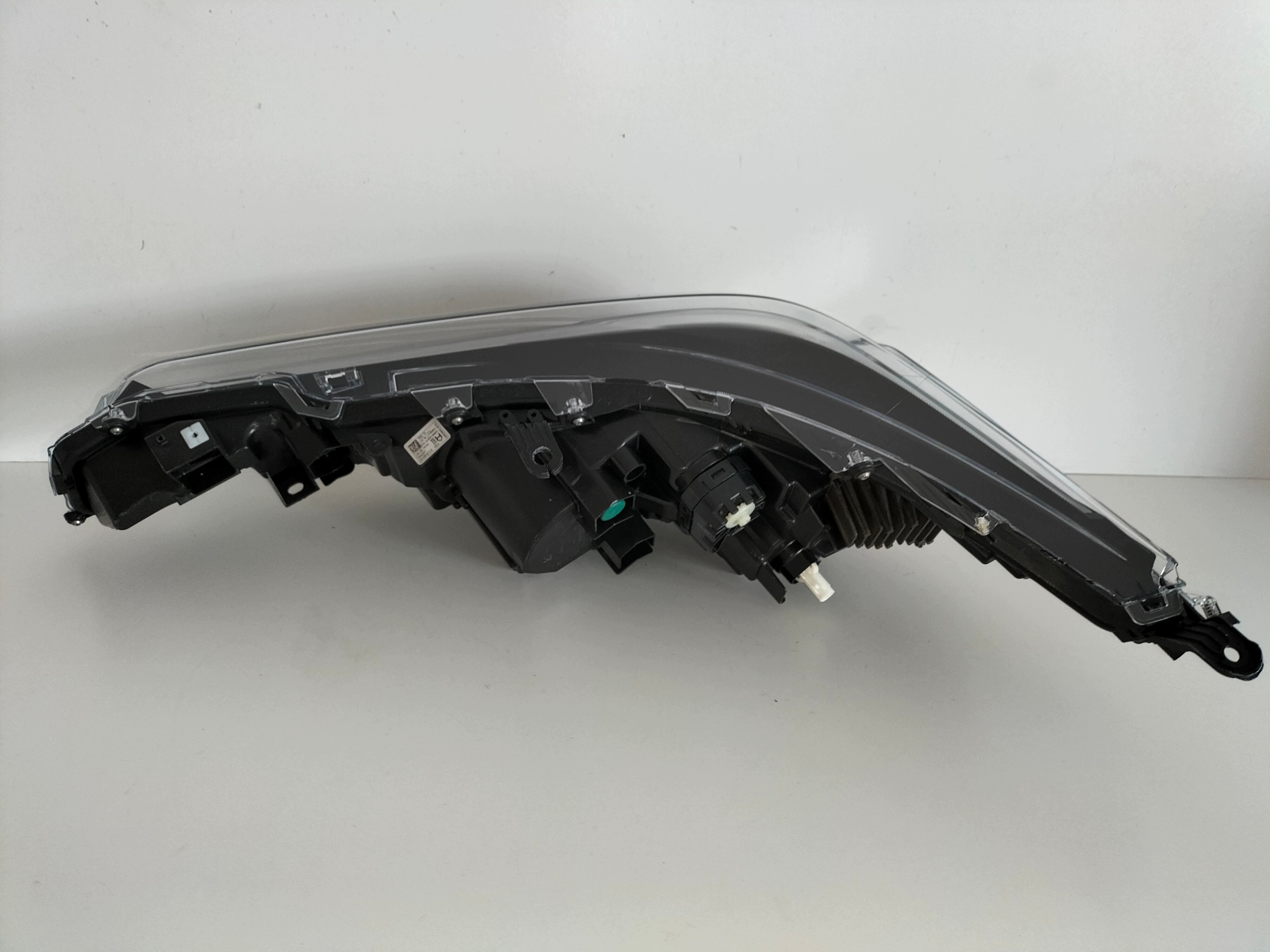 light front reflektor right TOYOTA COROLLA E21 LIFT 22- FULL LED