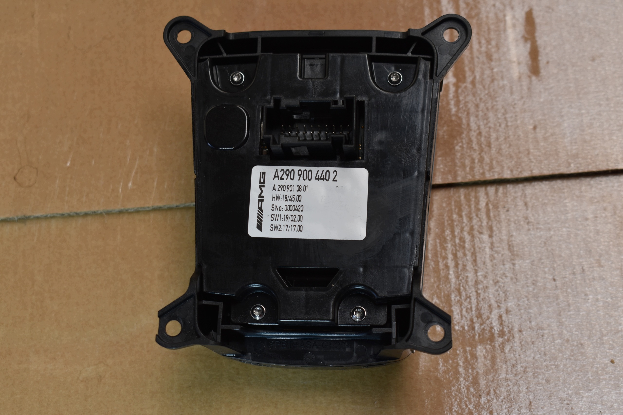 IDEALNY PANEL IDRIVE TOUCHPAD AMG MERCEDES GT X290 1