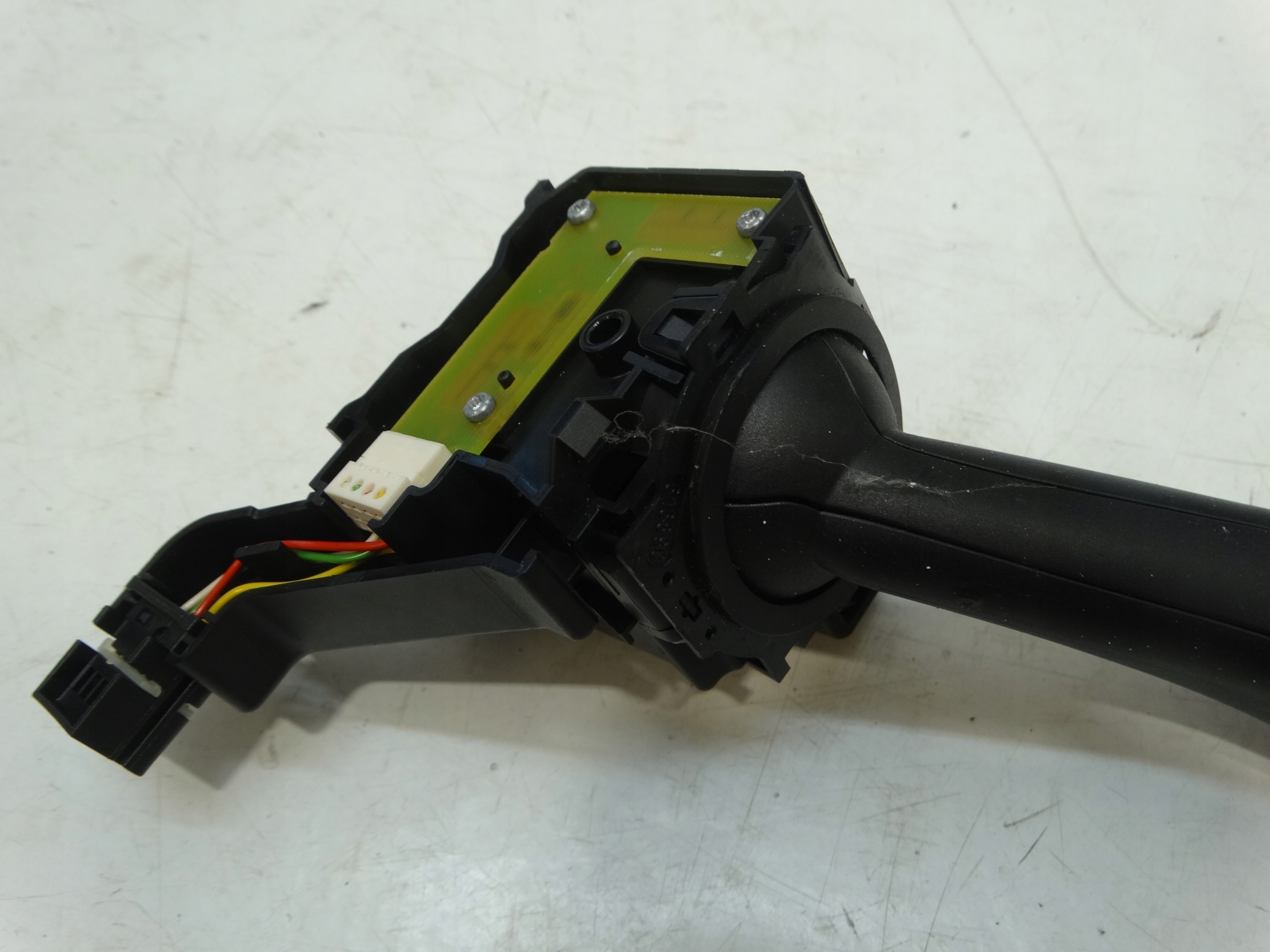 Bouton Indicateurs de direction VW AUDI SKODA SEAT 1K0953513