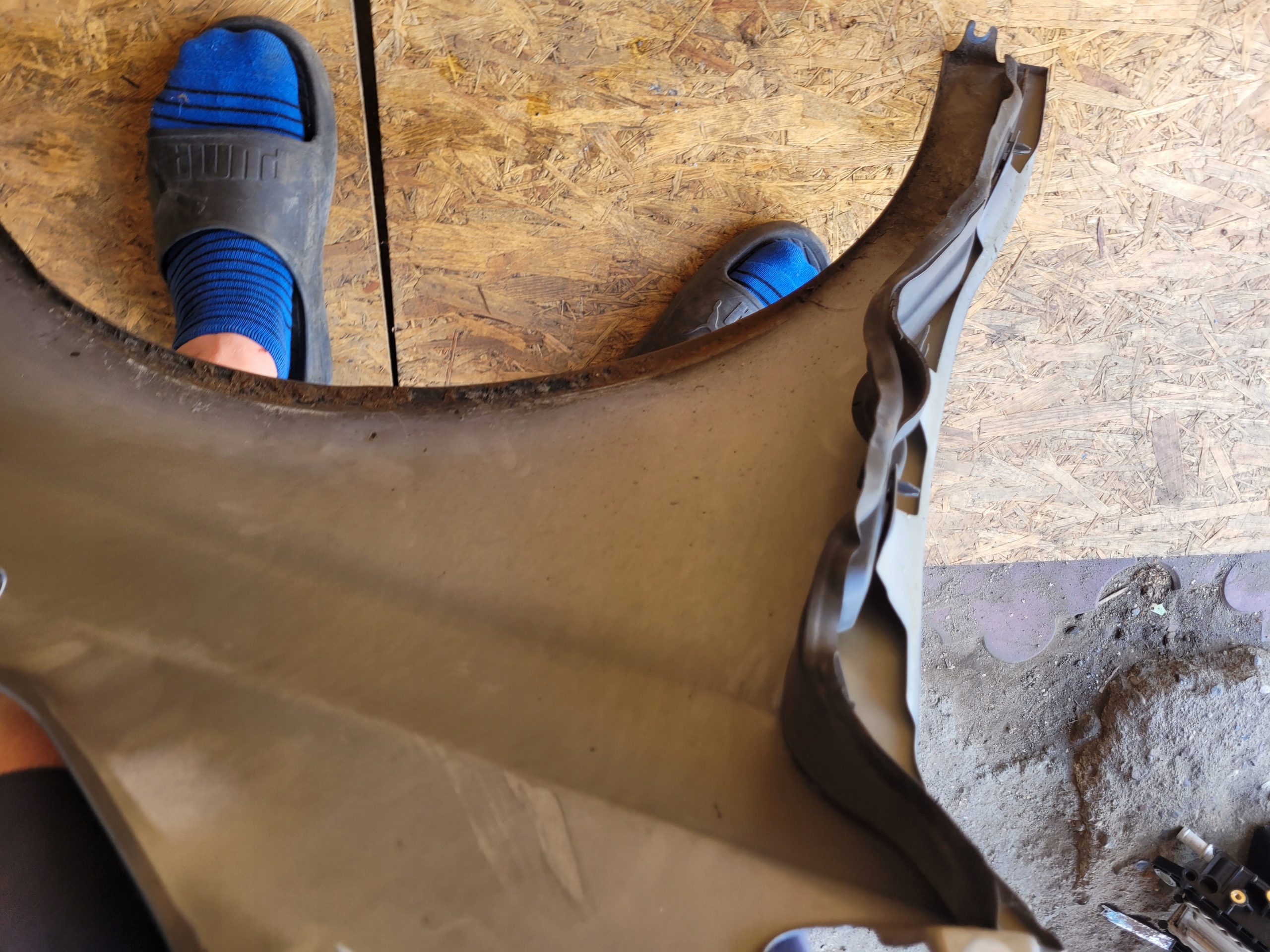 fender front front left CITROEN C4 II B7