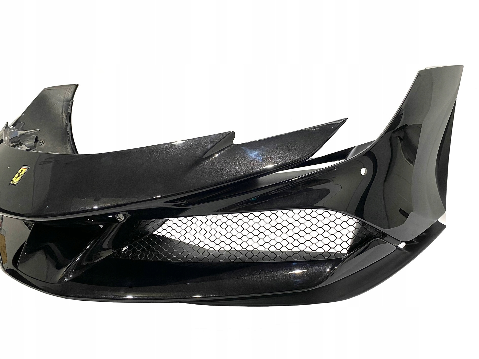 FERRARI SF90 front bumper front bumper CARBON