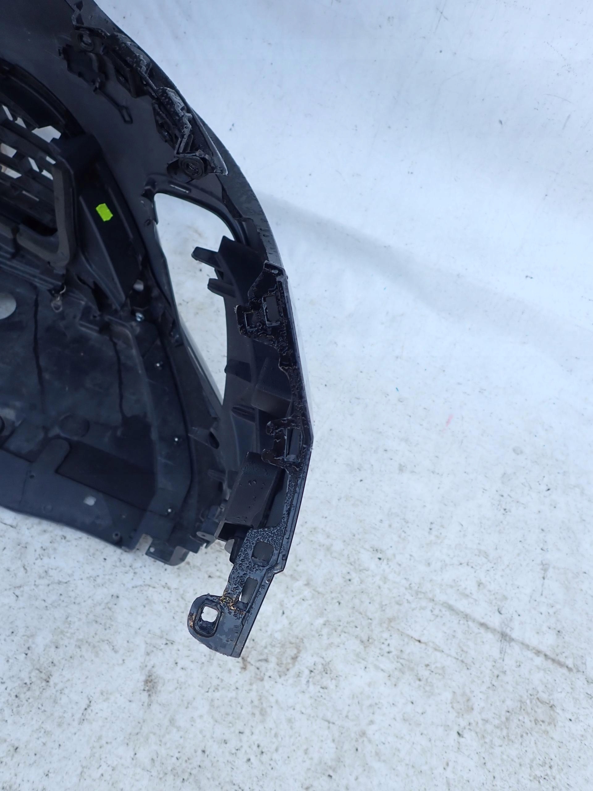 RENAULT CAPTUR II 19- bumper front front + cover PDC