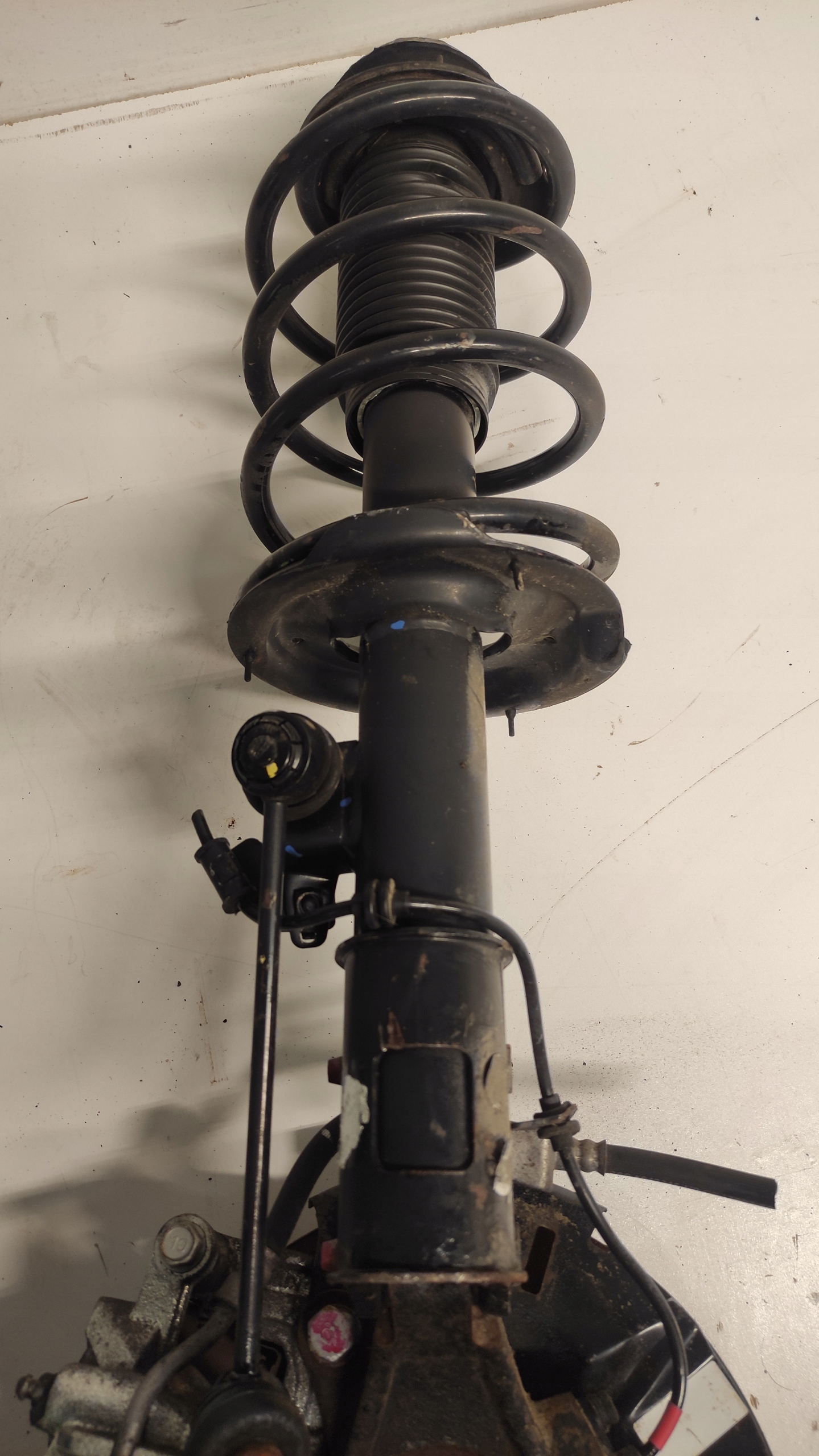 McPherson right HYUNDAI I20 08-15