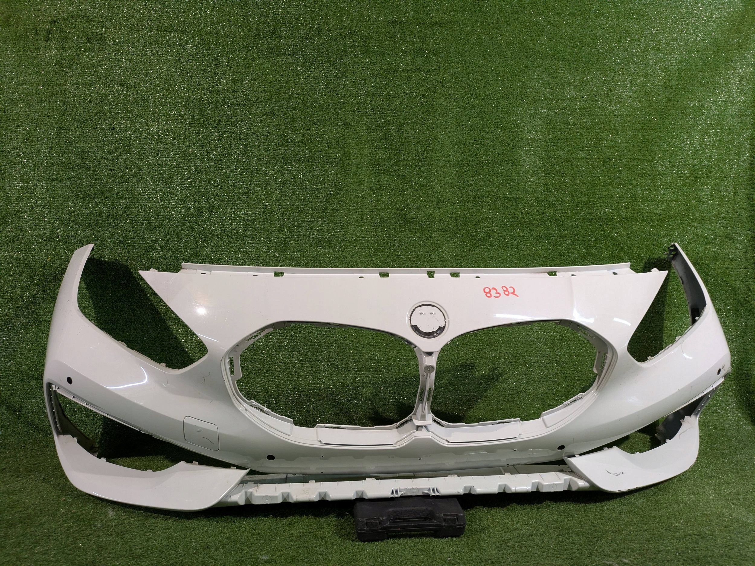 front bumper front BMW 1 F40 NR.Z8382