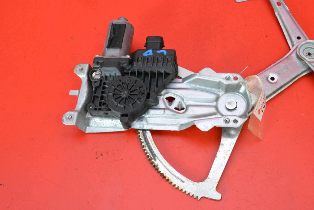 window regulator left front EU 13100417 OPEL ASTRA 3 III H 3D HB 04-07