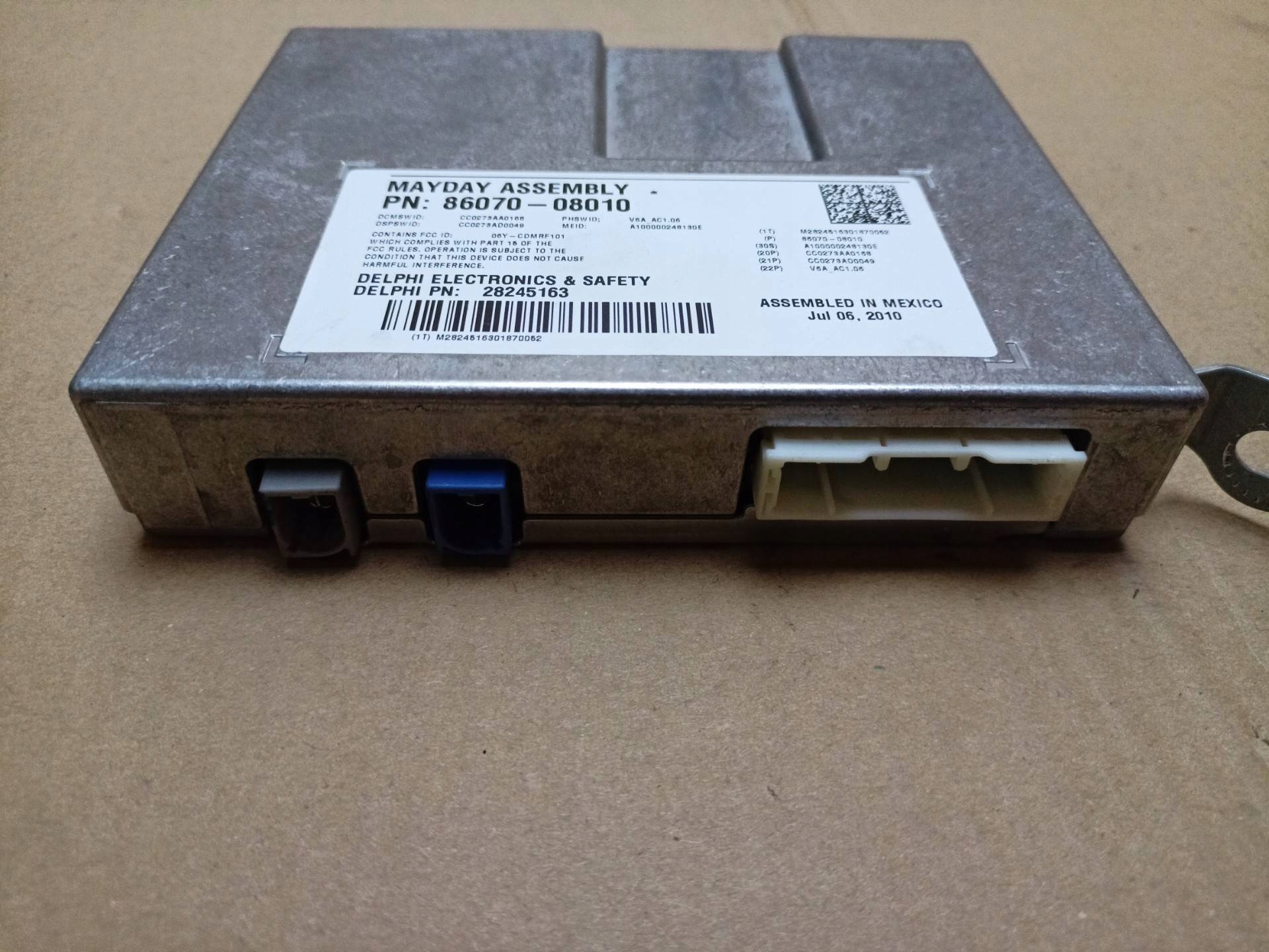 module control unit Toyota Sienna 3 2011 86070-08010