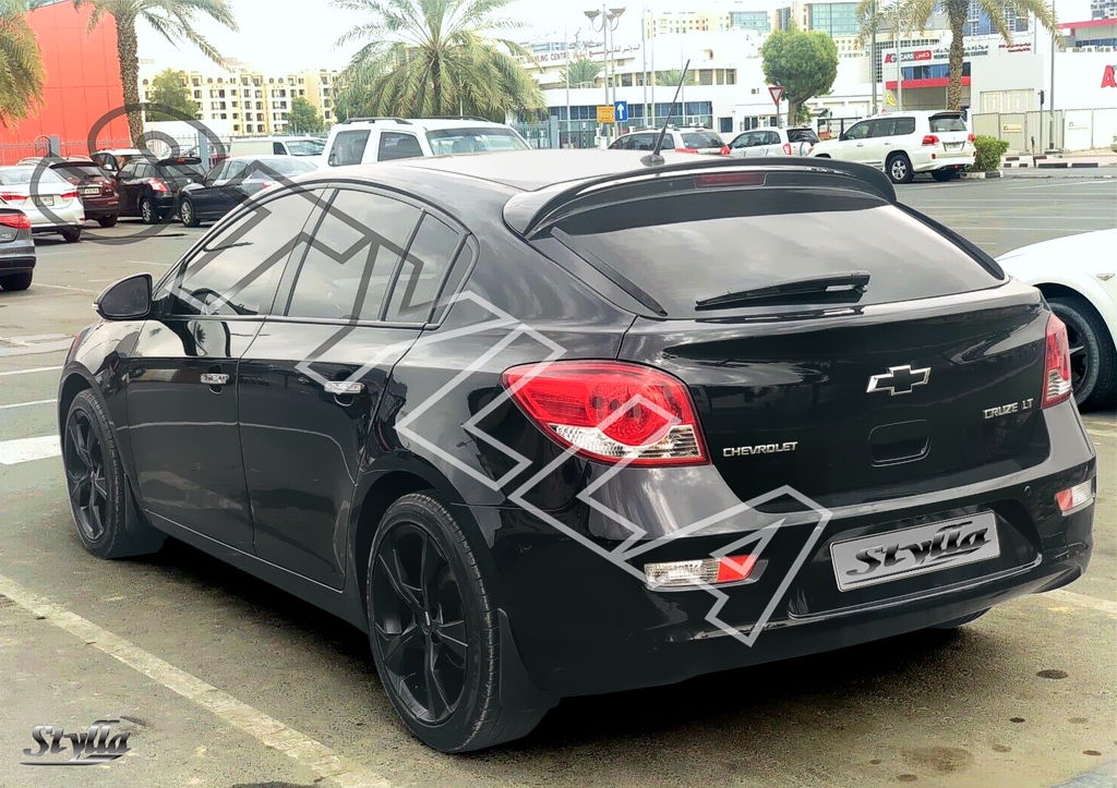 spoiler spojler do Chevrolet Cruze hb MK1 2011-- Numer katalogowy części CHC2L