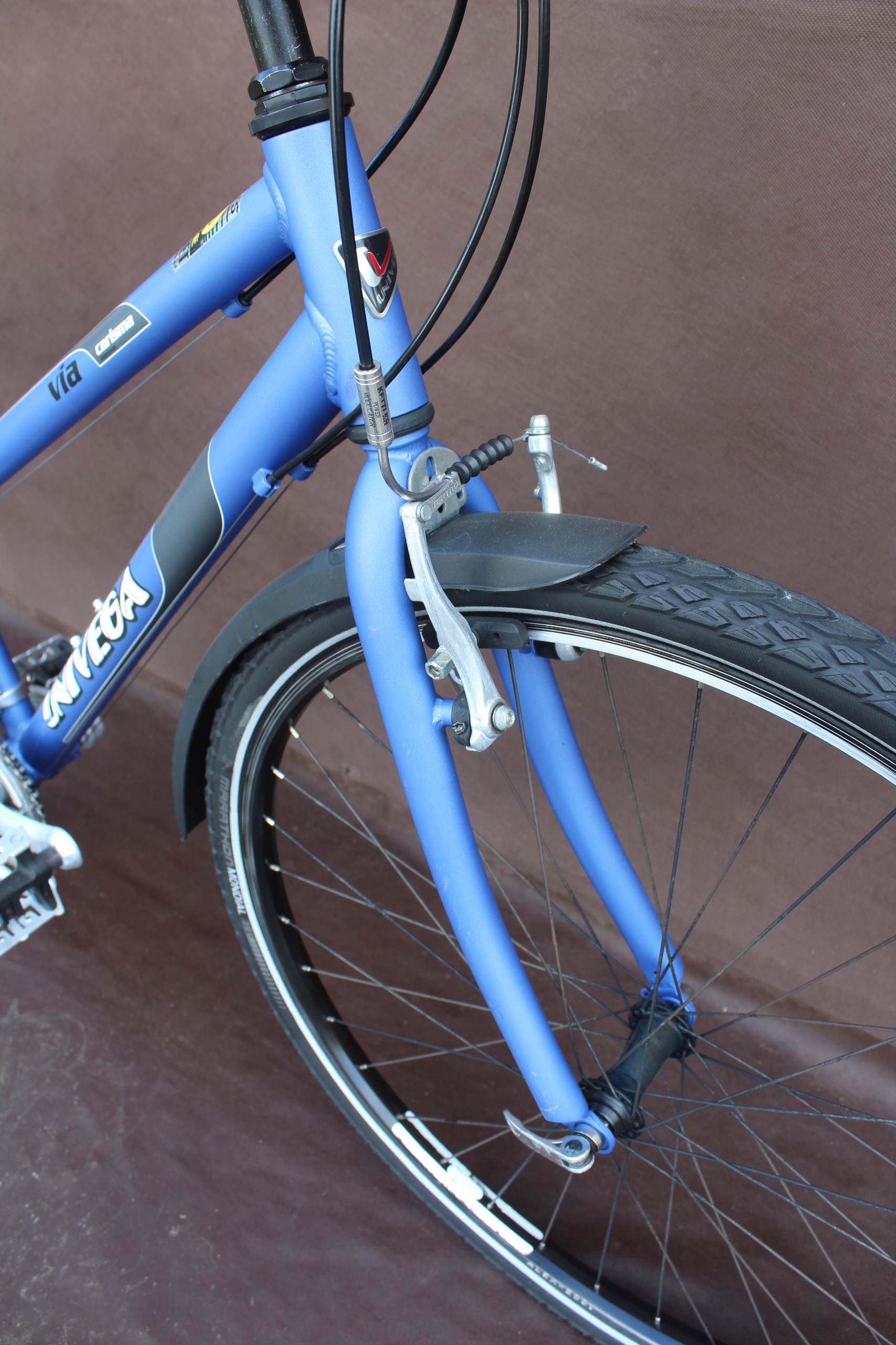 PIĘKNY ALU ROWER DAMSKI UNIVEGA KOŁA 28'' 24 BIEGI Marka Univega