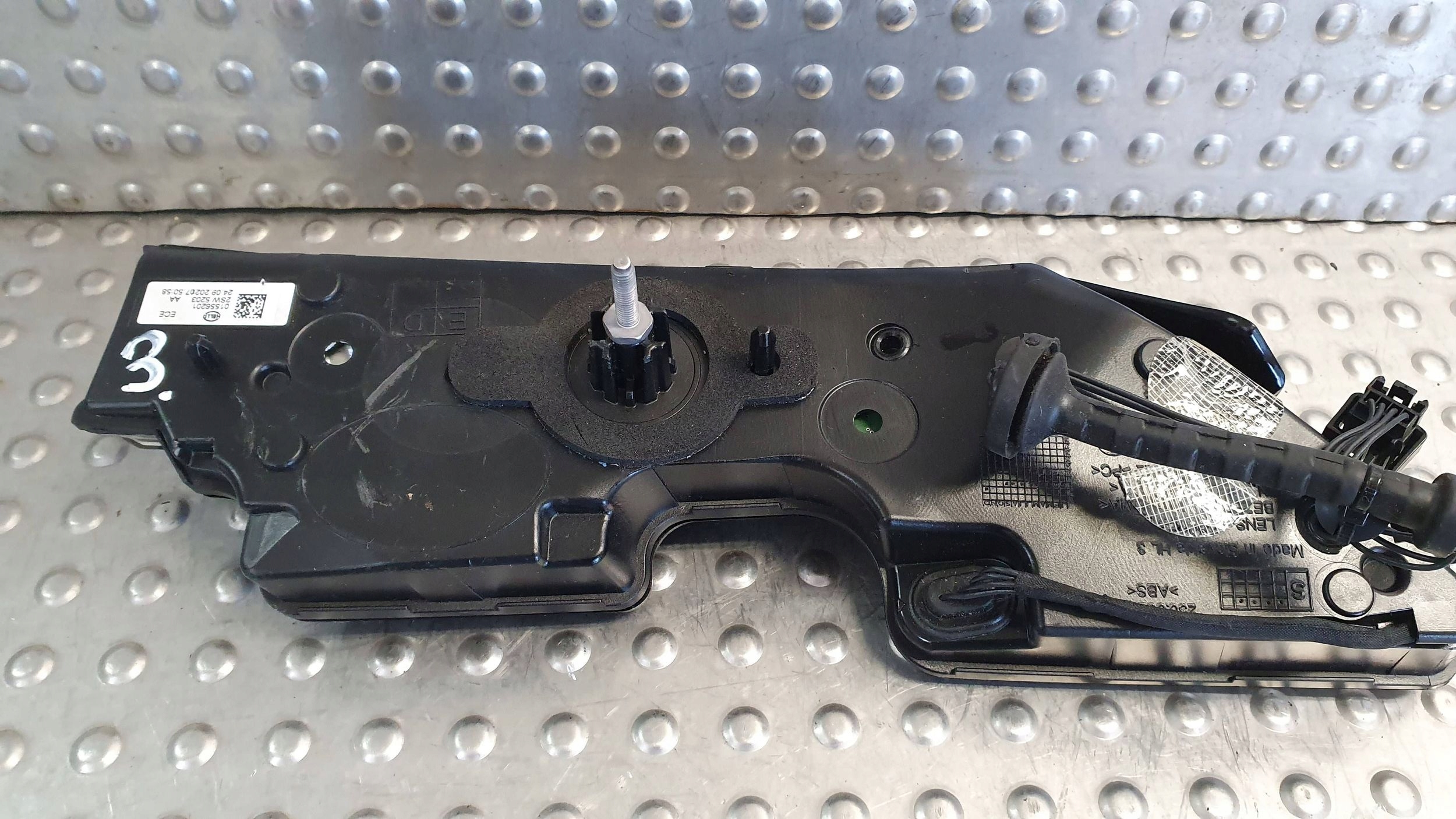 light rear part left VOLVO C40 to the bonnet 21- 32365672
