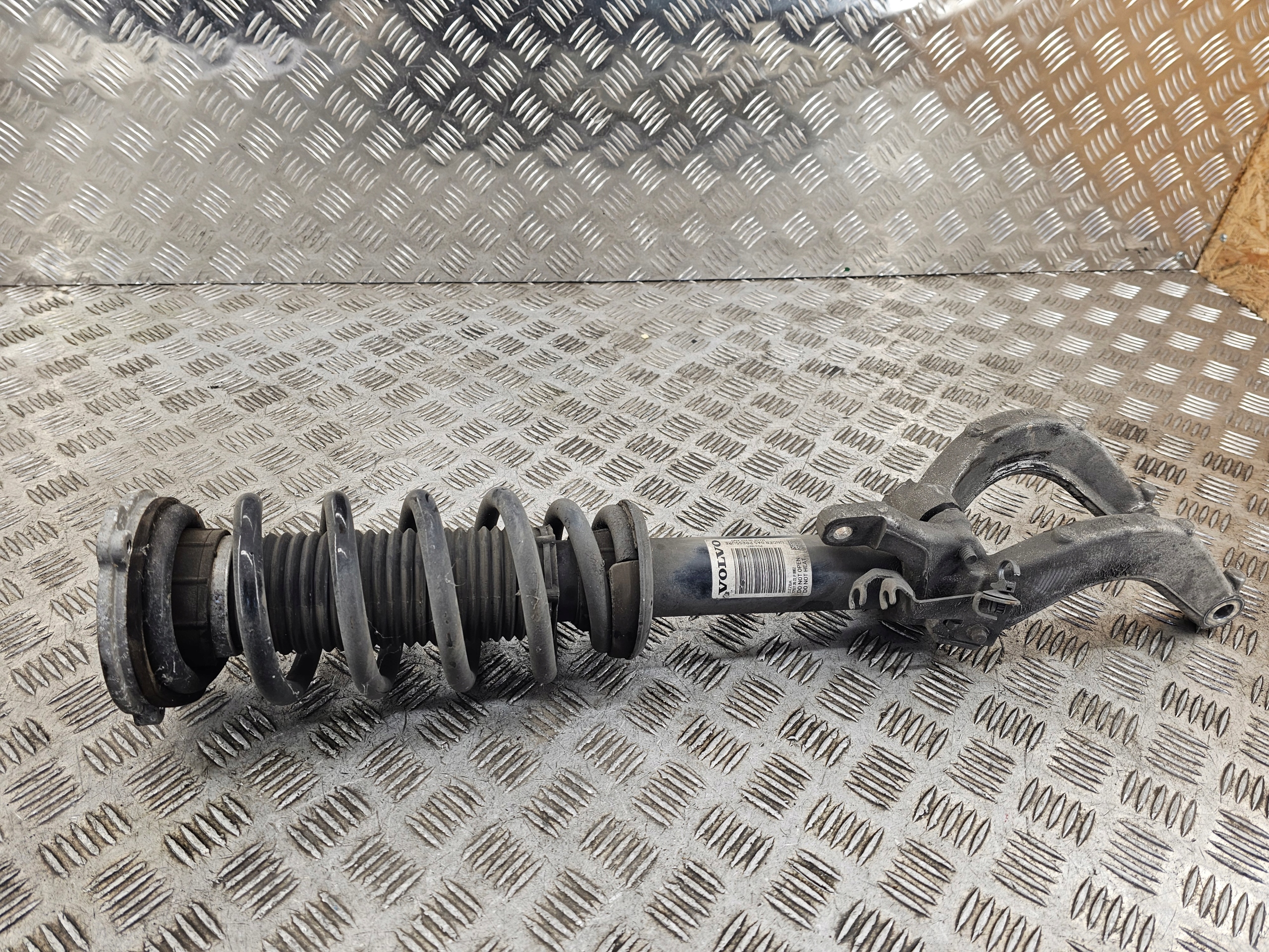 shock absorber arm left front front left VOLVO V90 II 31476971