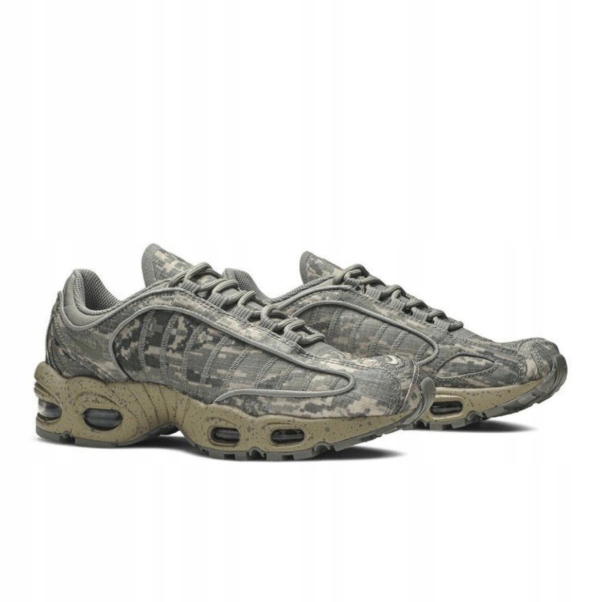 Módní a pohodlné sportovní boty Nike Air Max Tailwind 4 BV1357-001 vel. 36