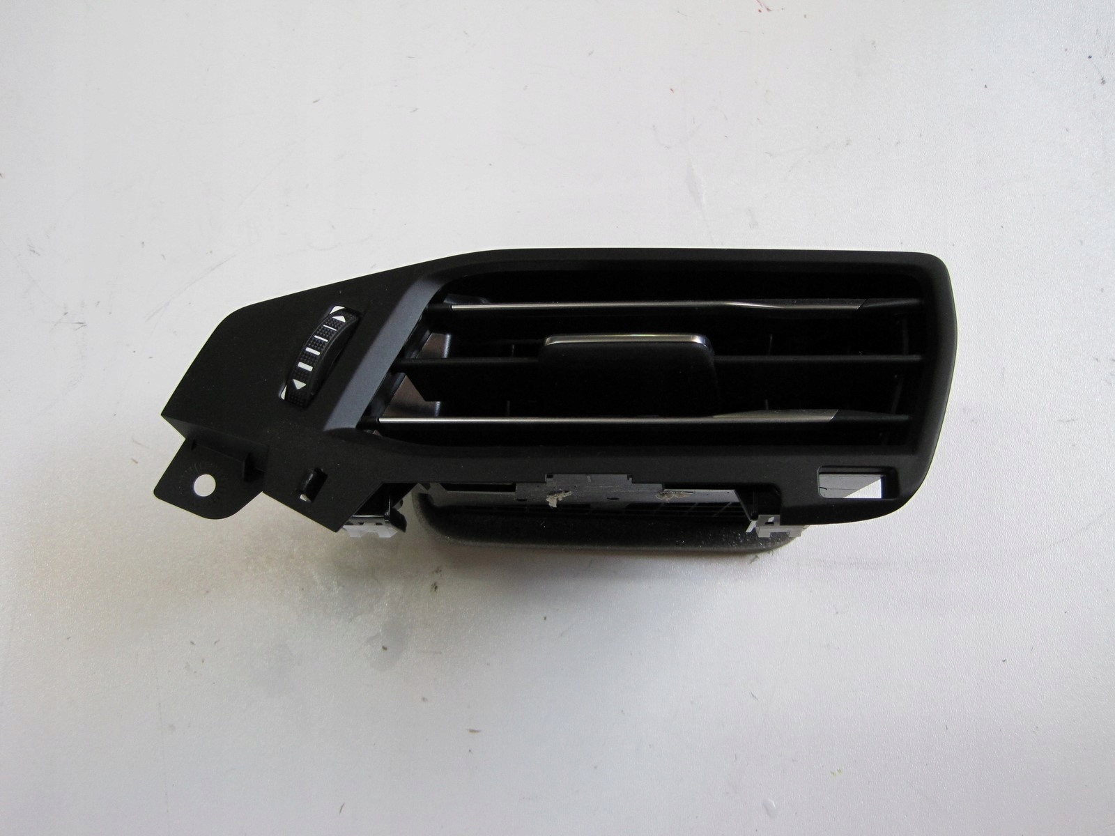 grid blower fan intake FORD KUGA MK3