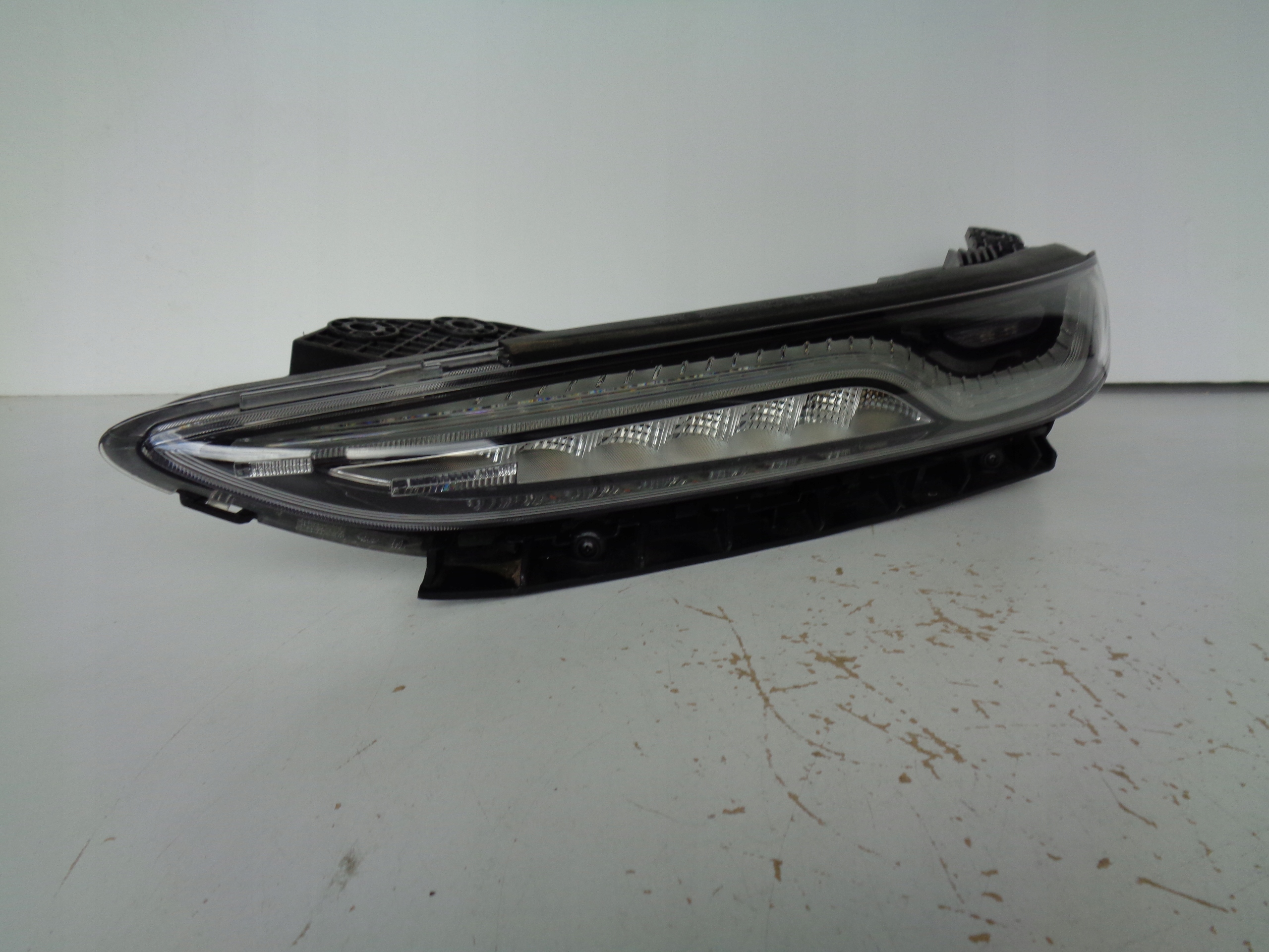 NEBELSCHEINWERFER LINKS HYUNDAI KONA FULL LED 17