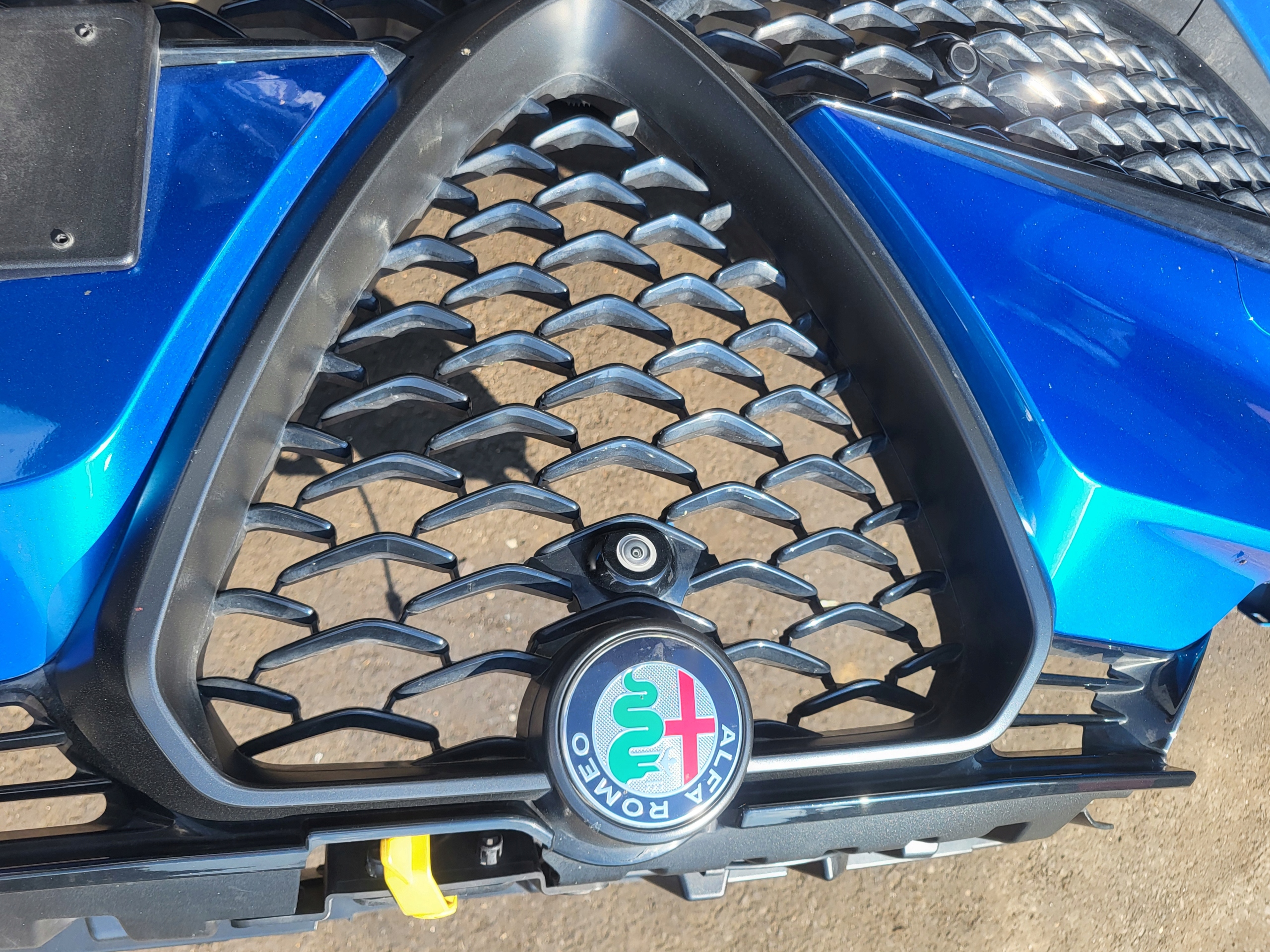 bumper front complete KAMERA 6XPDC ALFA ROMEO TONALE VELOCE blue 756