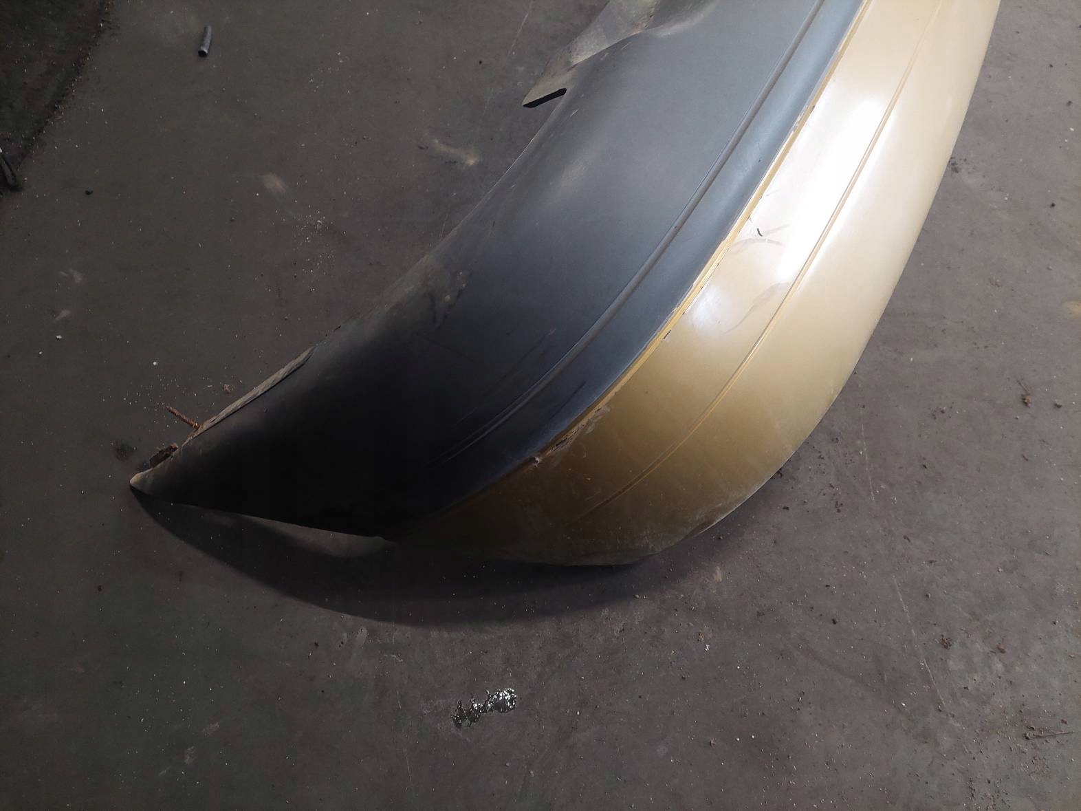 complete rear part RENAULT CLIO II MV302 trunk door bumper lights