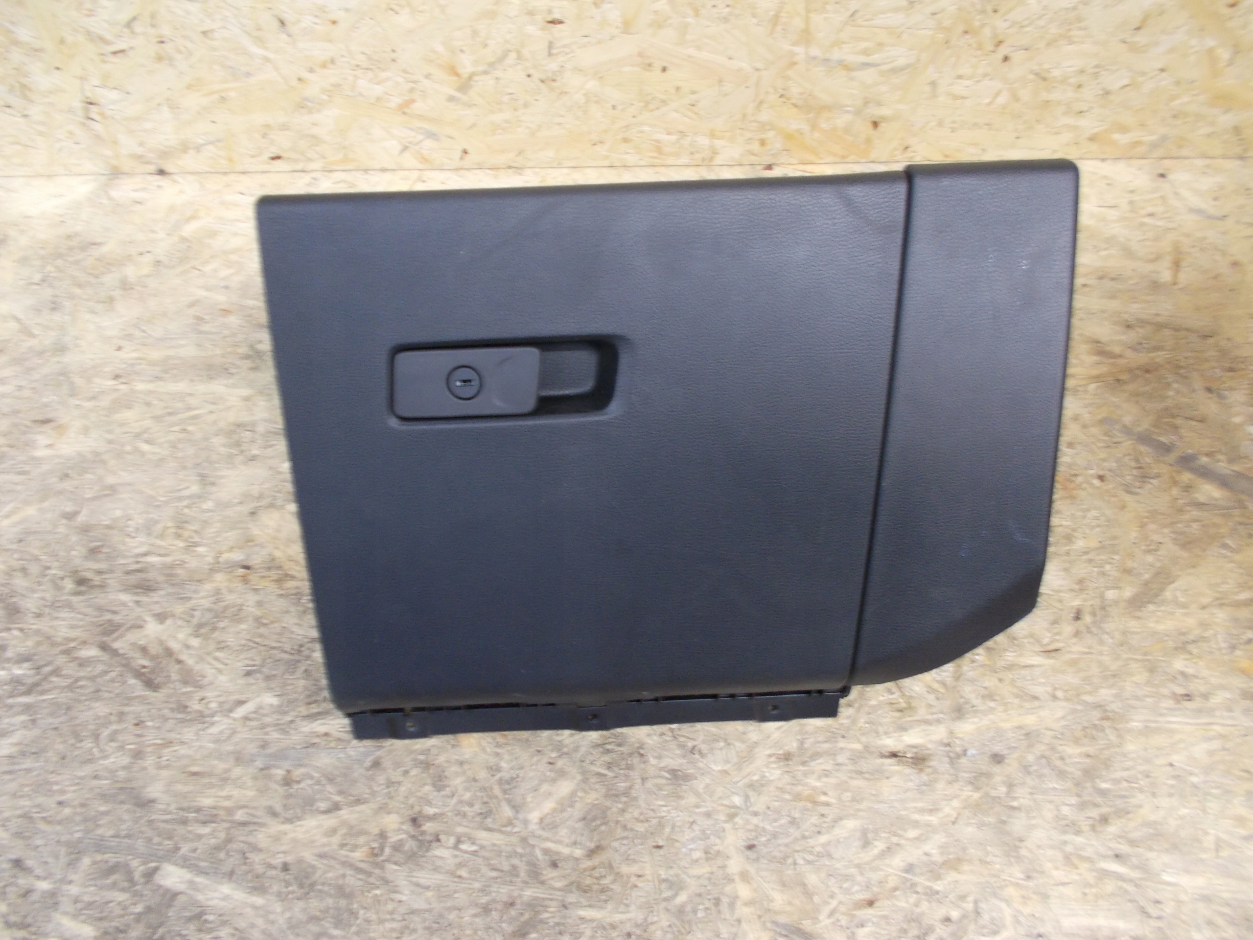 ПАСАЖИРСЬКИЙ ВІДСІК ПРАВИЙ JEEP RENEGADE