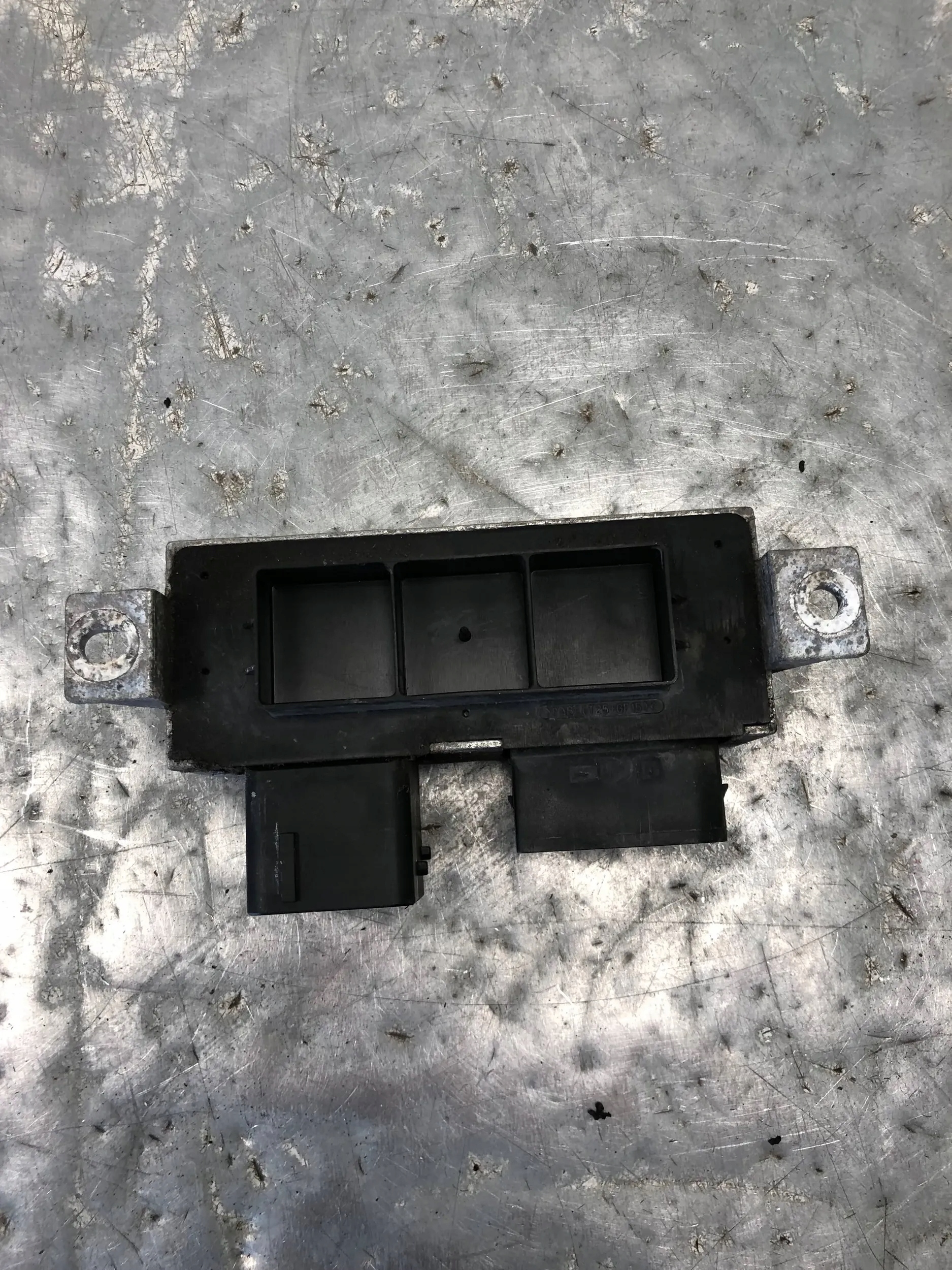 relay plugs RENAULT SCENIC III 8200558438A