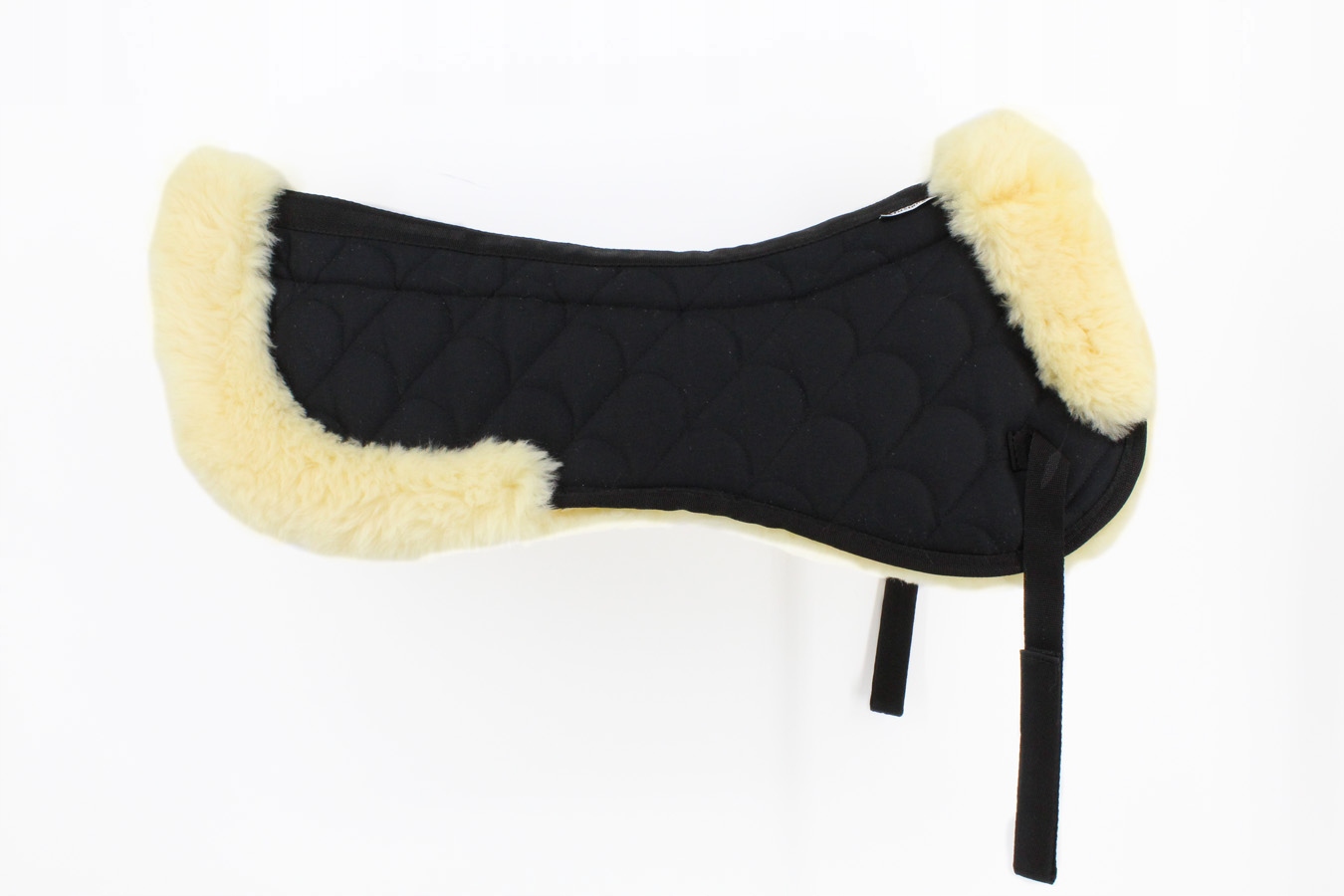 K Podkładka pod siodło podkład z owczej wełny Mustang 3086 czarno beżowa