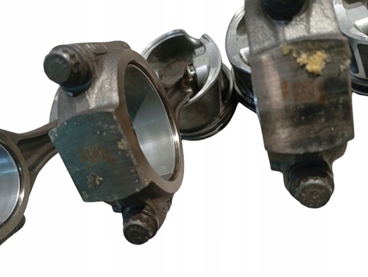 Piston Bielle VW GOLF V 2.0 TDI 16V AZV 038J 80.95