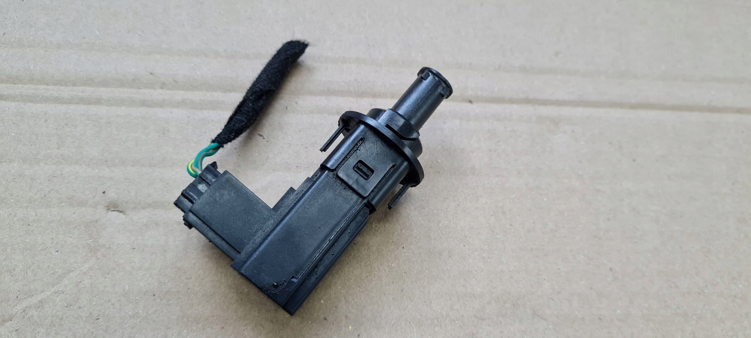 Chrysler Pacifica 2022 Crashsensor Drucksensor UDERZENIOWY Connector Contact 68483899AA