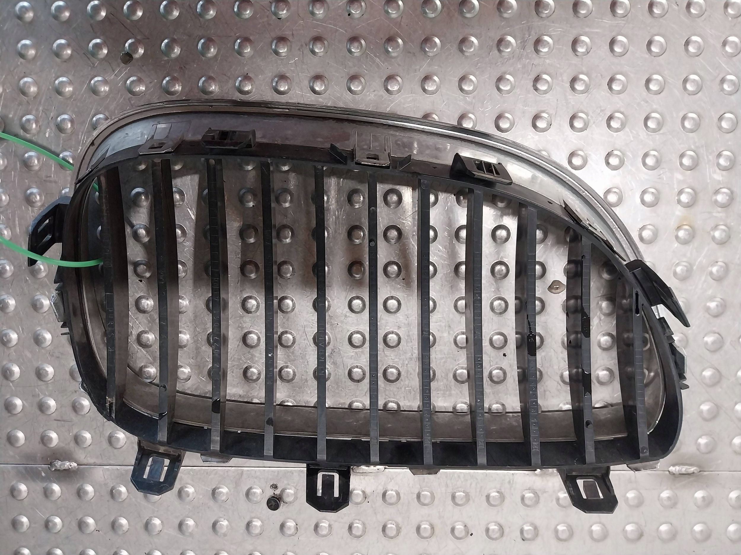CHROM grille grill kidney grille left 7065701 BMW 5 E60 E61