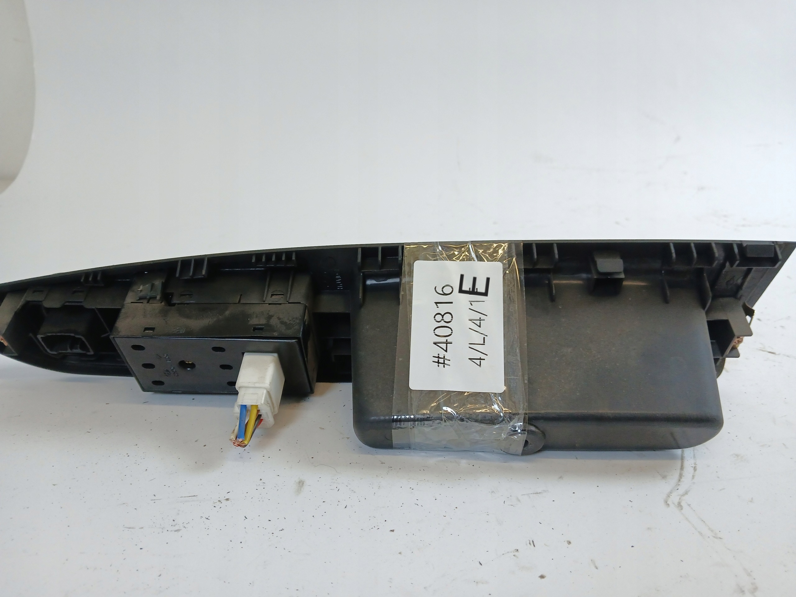 HYUNDAI GETZ a PANEL okna ľavý predok