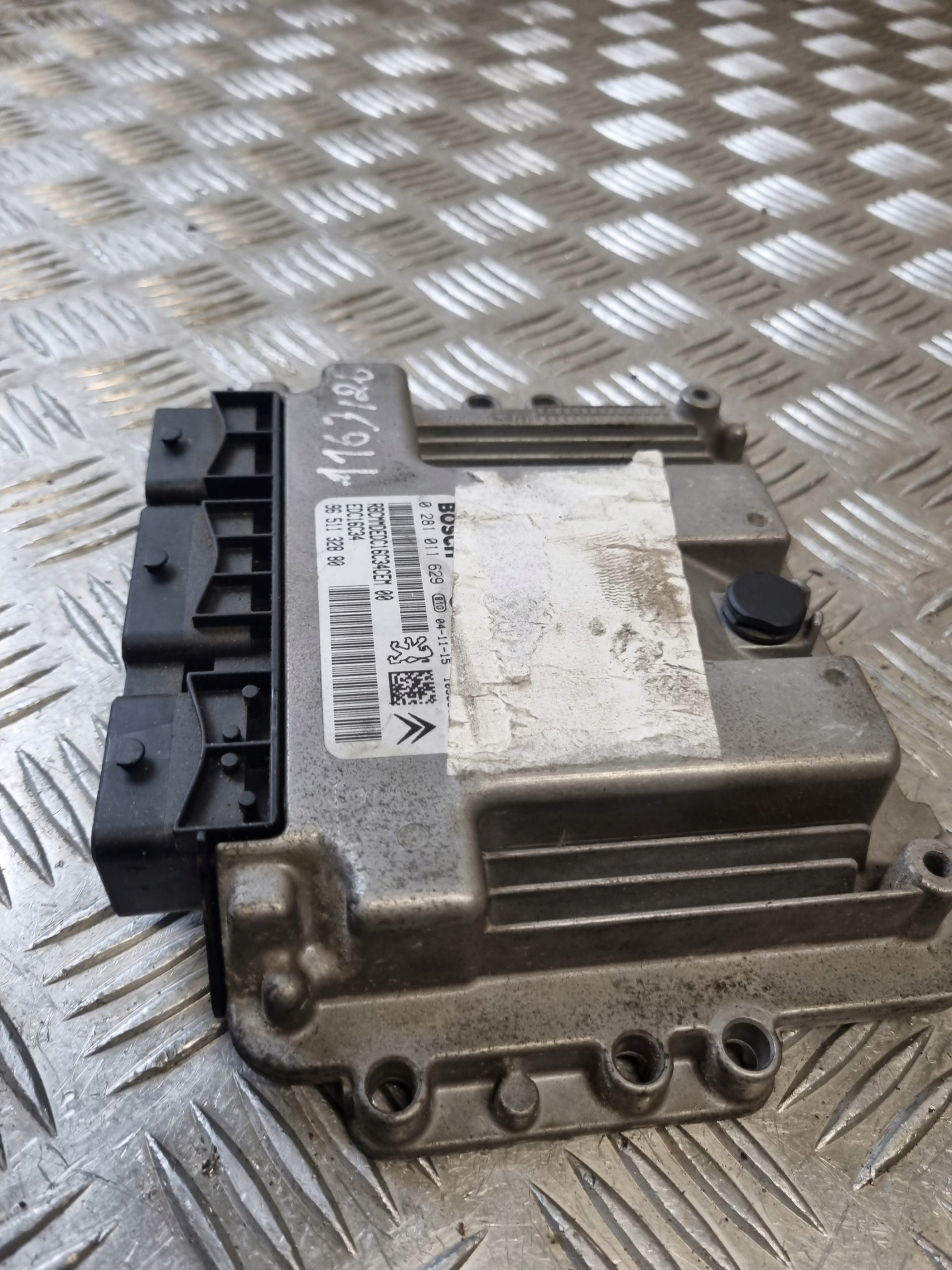 riadiaca jednotka motora CITROEN C4 1.6 HDI