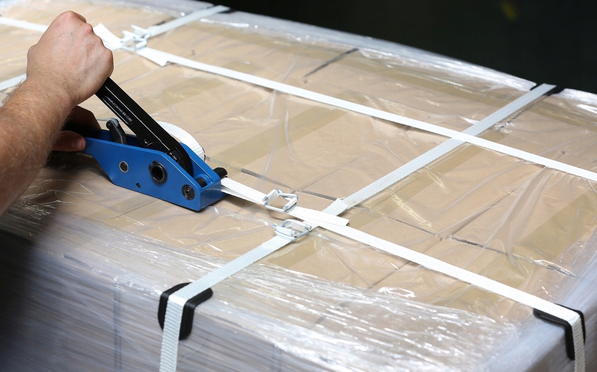 TAŚMA do Spinania Bandowania Palet PP 16mm 0,8 1000m Długość 1000 m