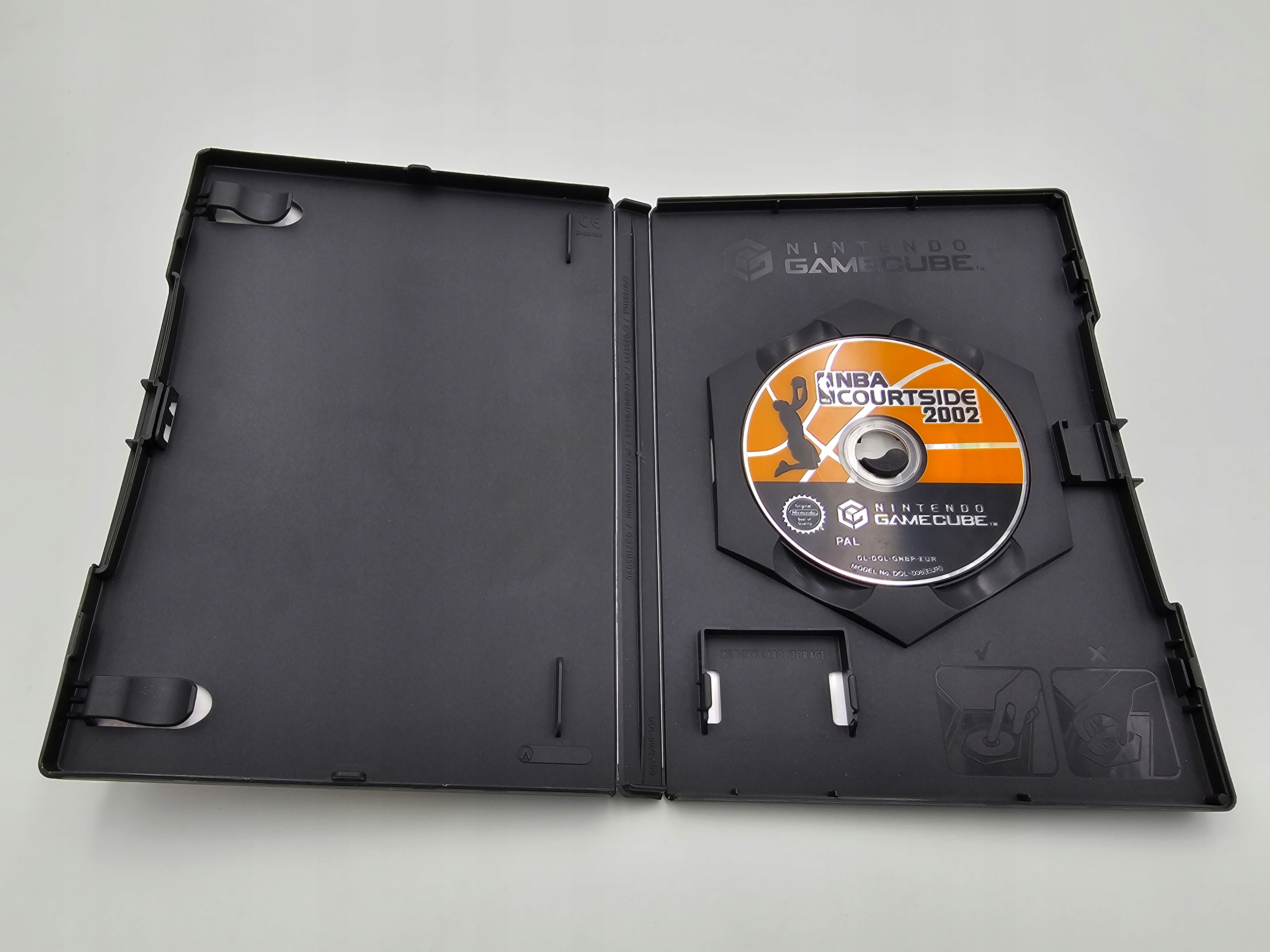 NINTENDO GAMECUBE NBA COURTSIDE 2002 Wydawca Nintendo