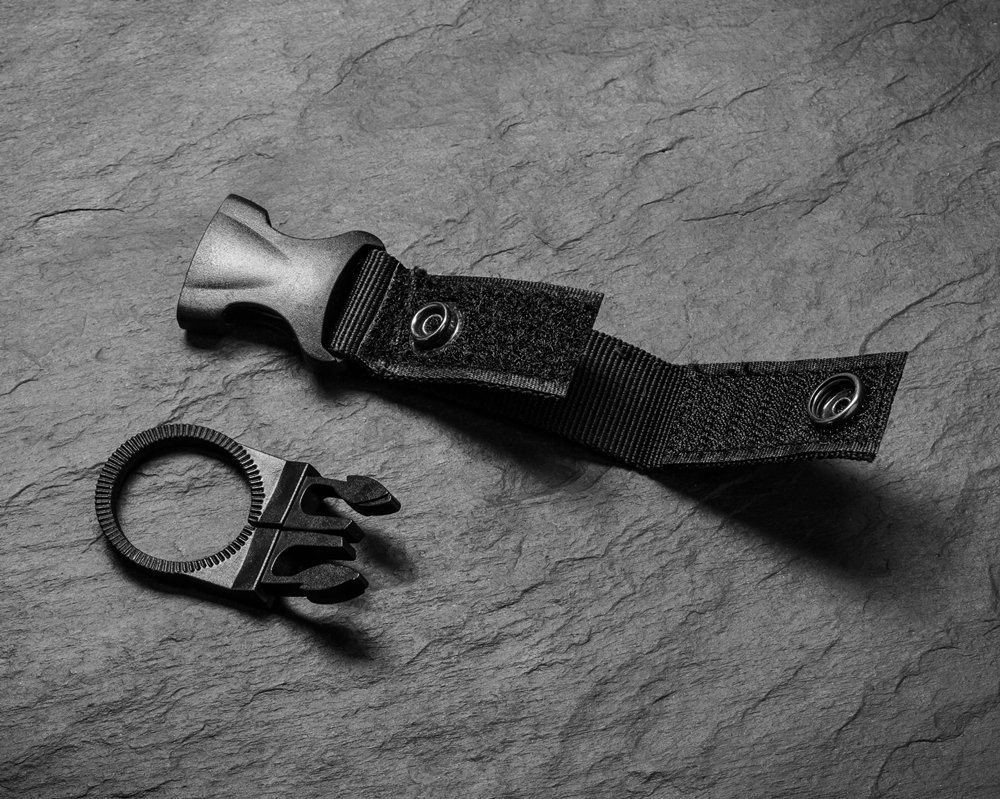 UCHWYT NA BUTELKĘ DO PASKA DLA TURYSTY - 2 SZT. Model UCHWYTY TURYSTYCZNE