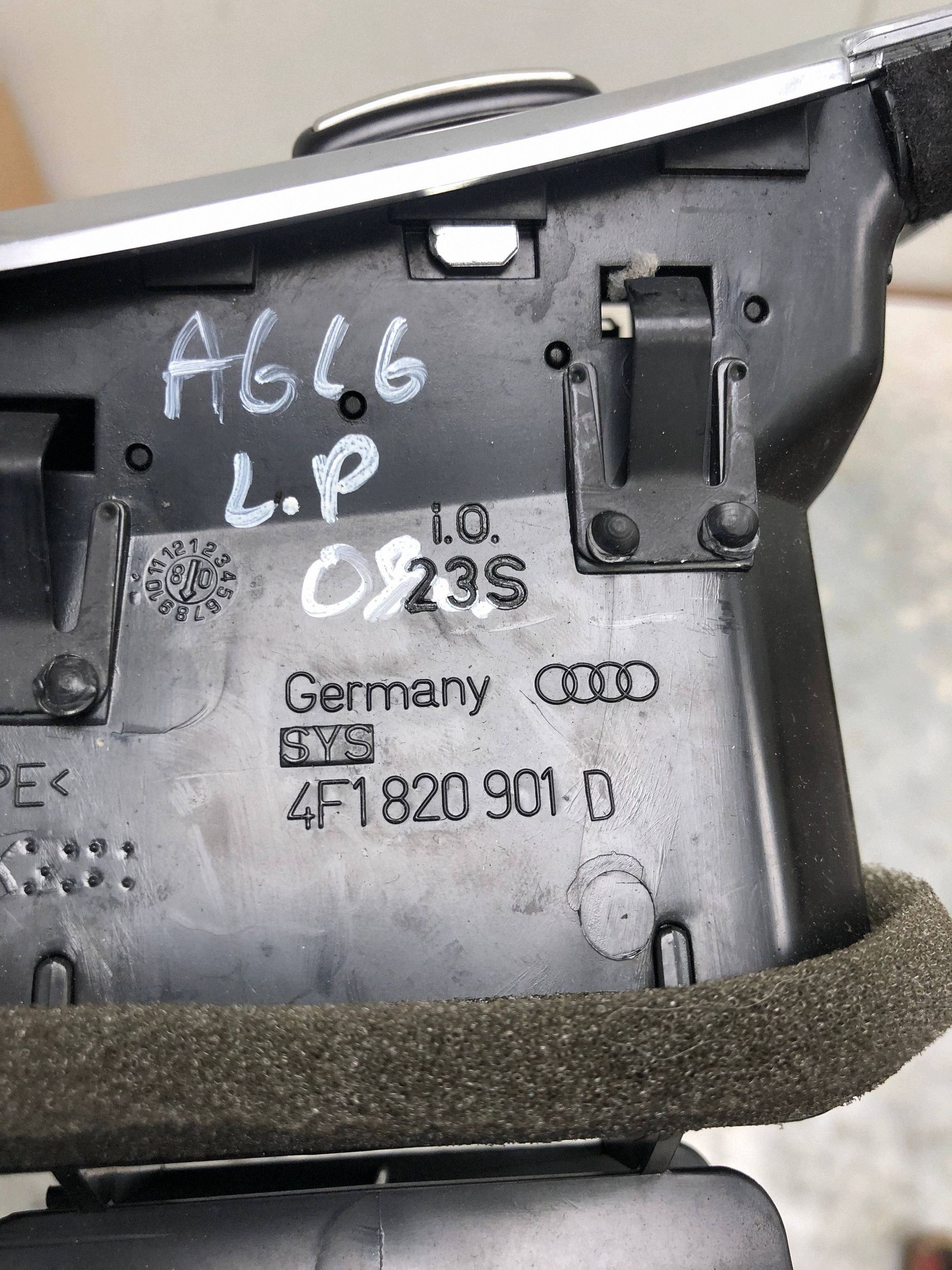 grid air conditioning devices left front AUDI A6 C6 4F1820901D