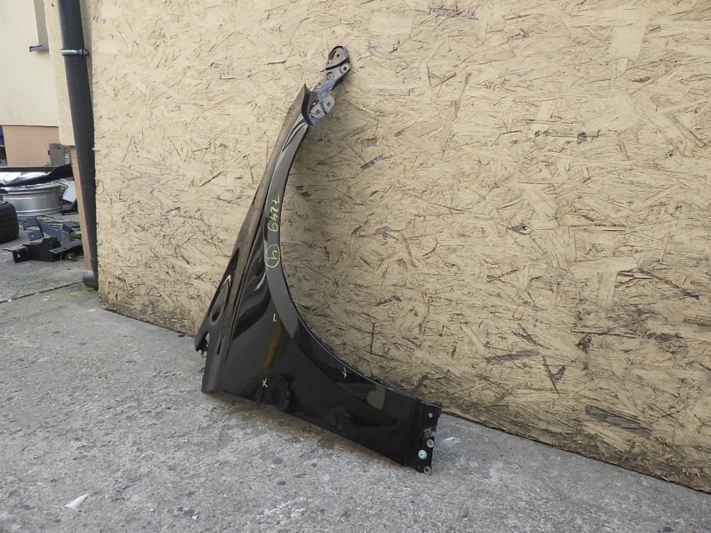 TOYOTA COROLLA E21 HB 18- fender right front