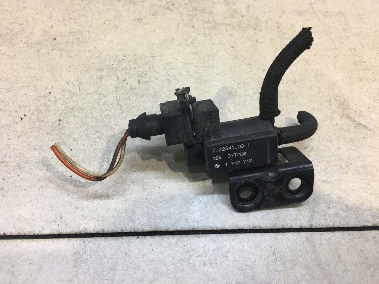 Vanne à vide BMW 3 E92 320 et 7.22341.00