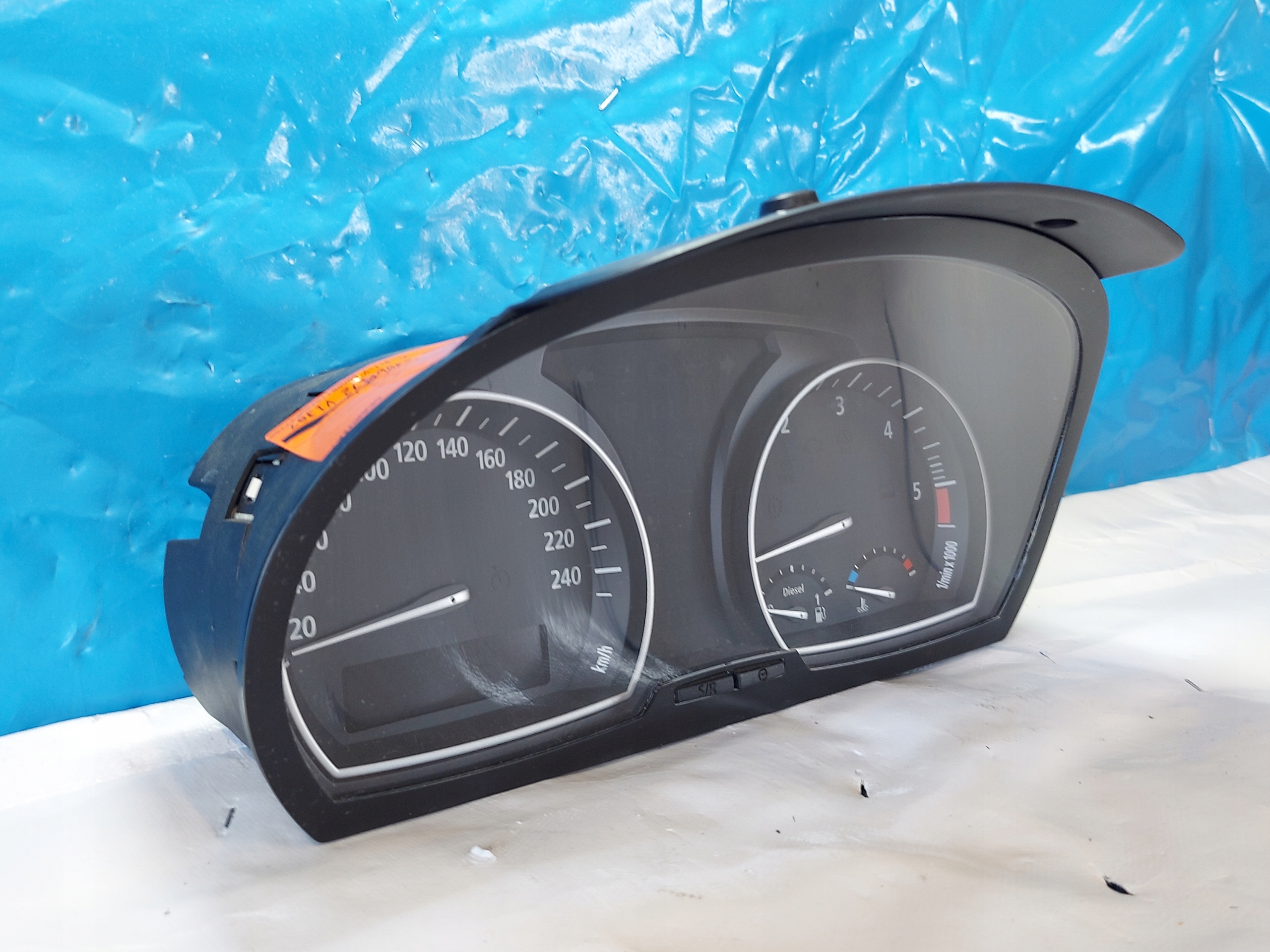 dials clock BMW X3 2006R 2.0 TD 102464032
