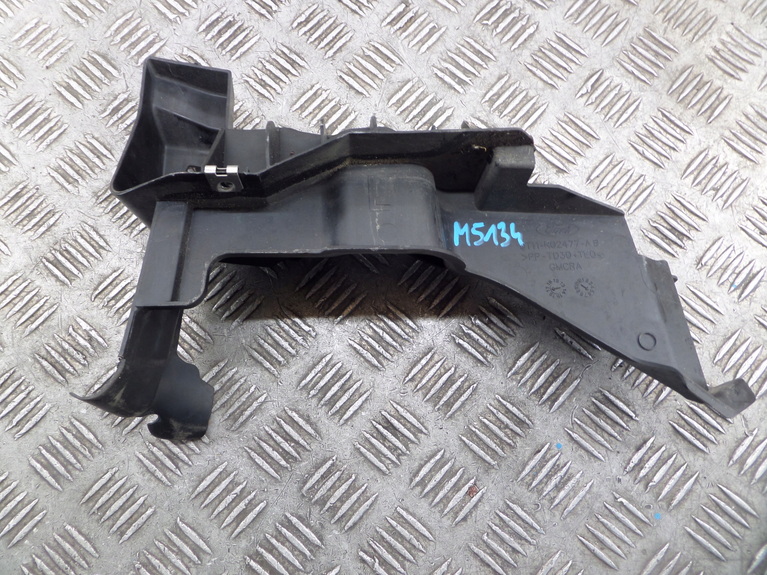 cover of a hinge bonnets left/ right FORD CONNECT MK2