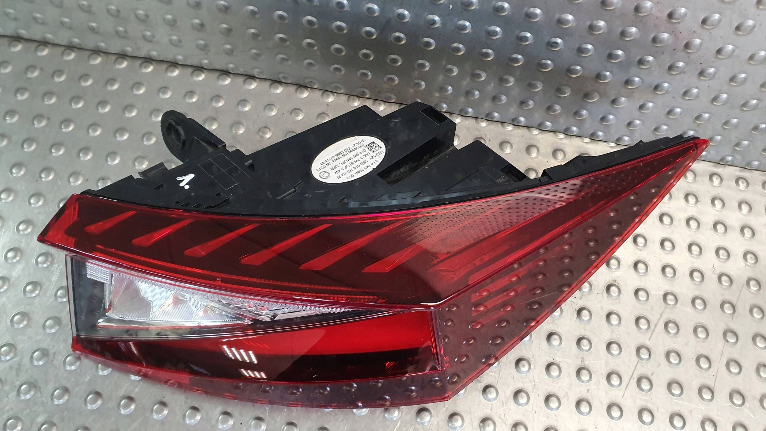light rear part right SKODA ENYAQ 20- 5LA945208A