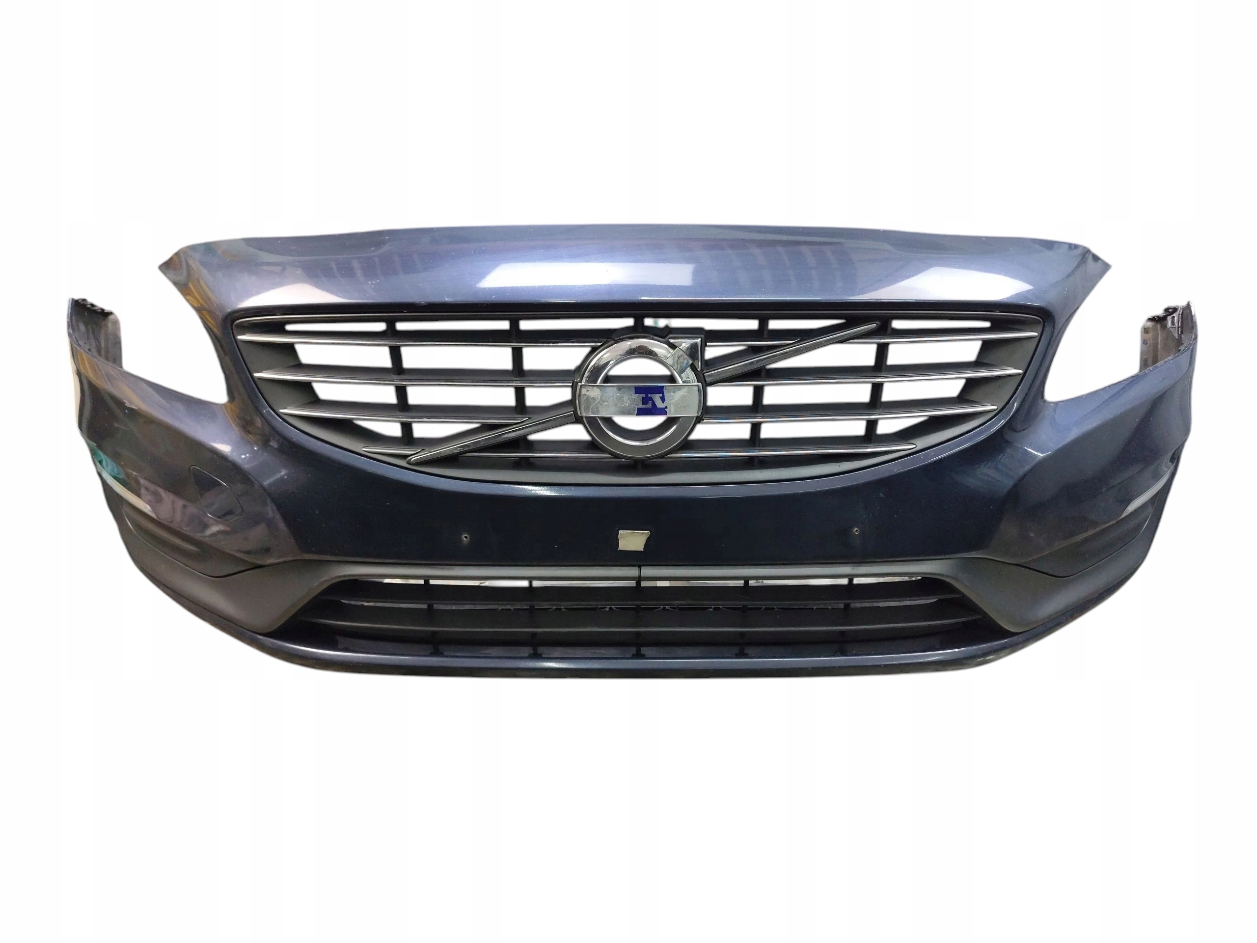 bumper front front VOLVO V60 and LIFT (2013-2018) code LAKIERU 498-46