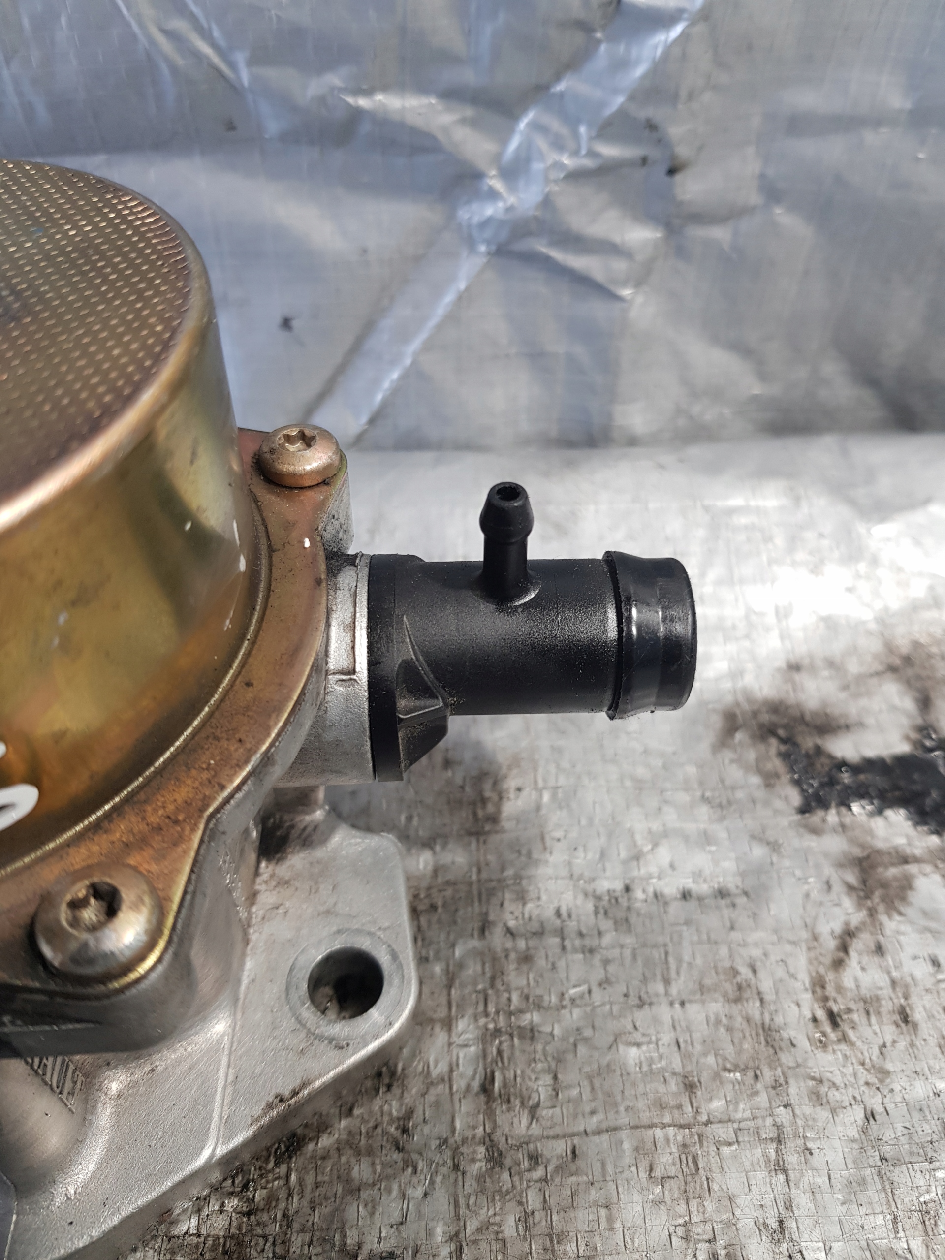 Renault OE 7.00673.00.00 8200521381 Pompa VACUM