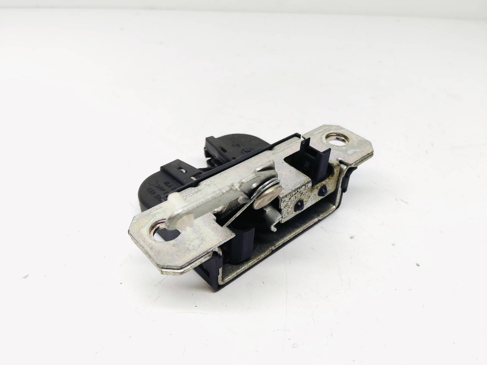 de la Serrure de lhayon Seat Leon et 6L6827505A