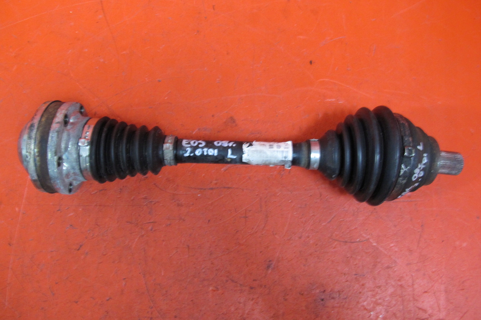 VOLKSWAGEN EOS 1F 2.0 TDI BMM semi-axis left short.