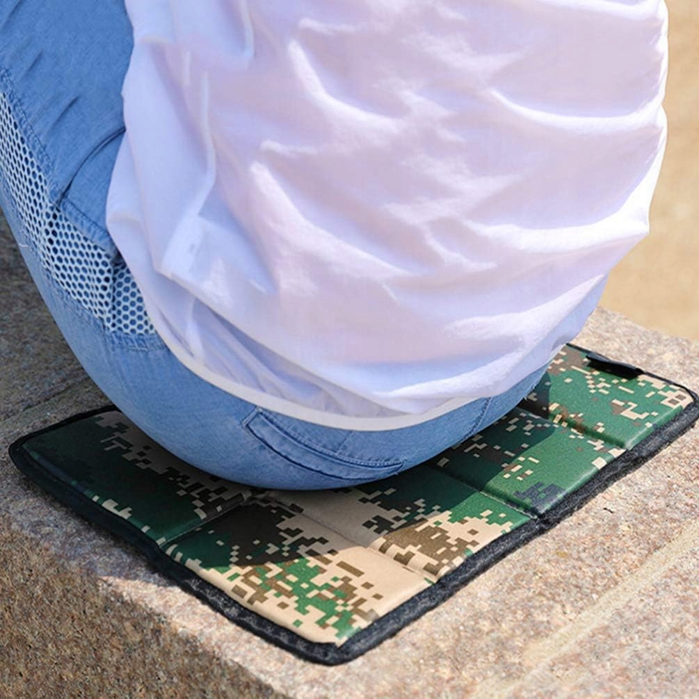 MATA PIANKOWA SKŁADANA TURYSTYCZNA Z IZOLACJĄ DO SIEDZENIA Długość (cm) 37