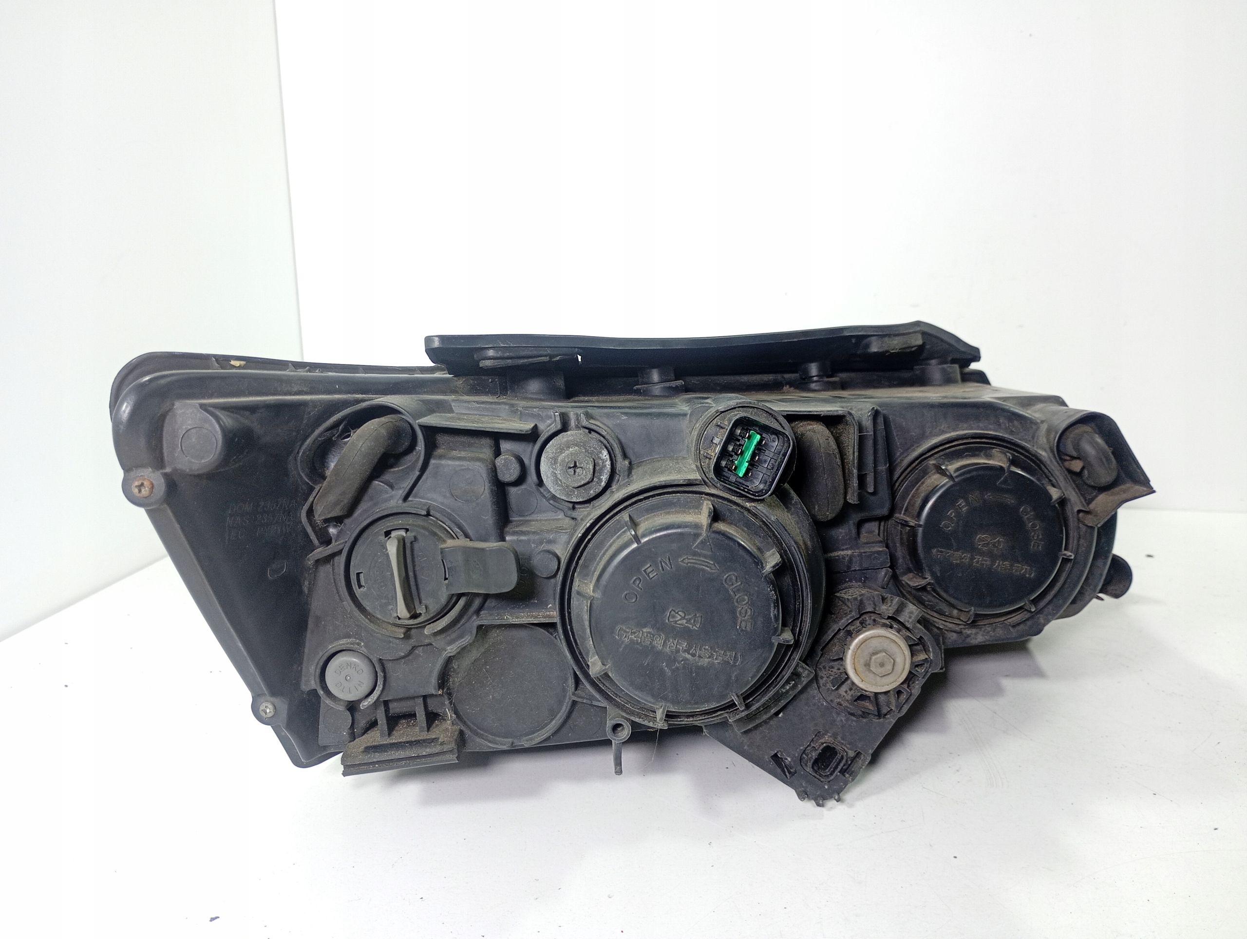 Hyundai Sonata V 5 04-09 REFLEKTOR left front light left front