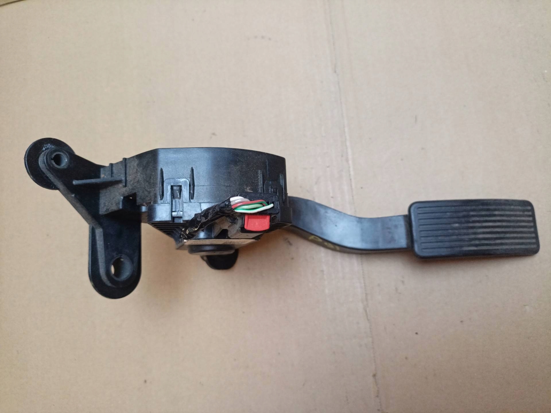 Gaspedal Mazda CX-9 2nd facelift (2012 - 2016) DT43-9F836-AB