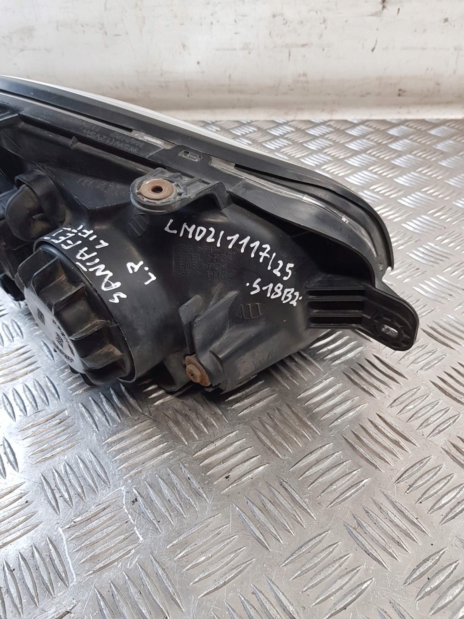 light left front HYUNDAI SANTA FE and LIFT 04R- EUROPA