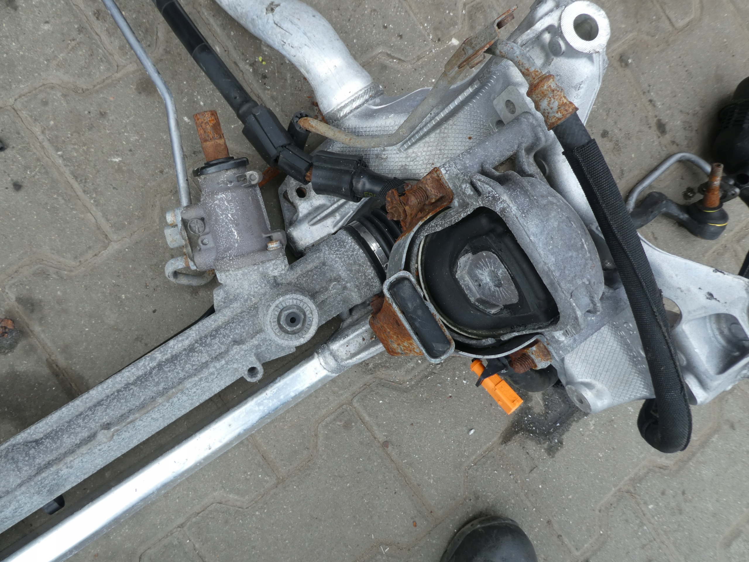 servo control AUDI A4 B8 A5 8T1422066C